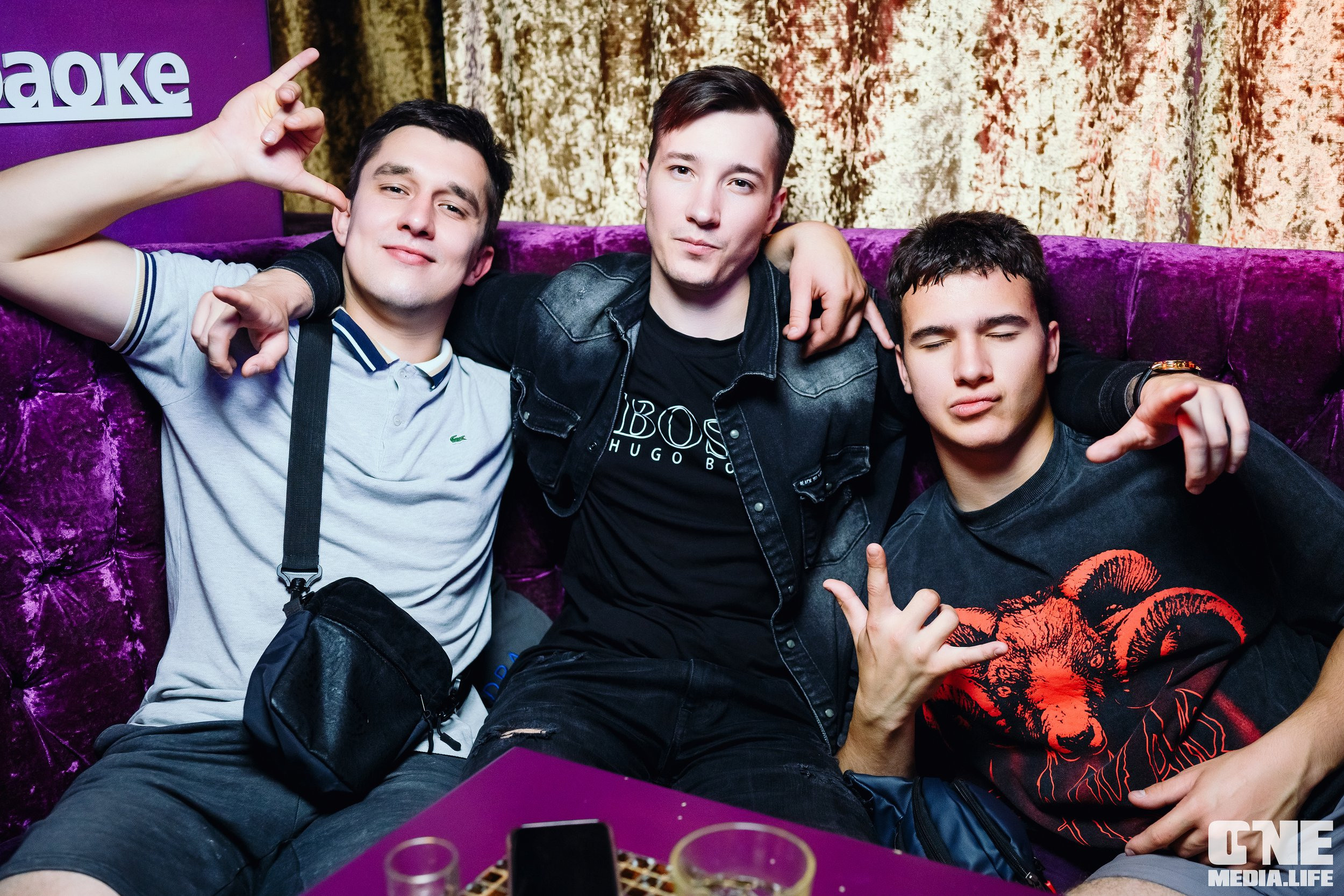 Фоторепортаж из караоке-клуба Эйфория. One Media Life: фоторепортажи, фотоотчеты с мероприятий и заведений