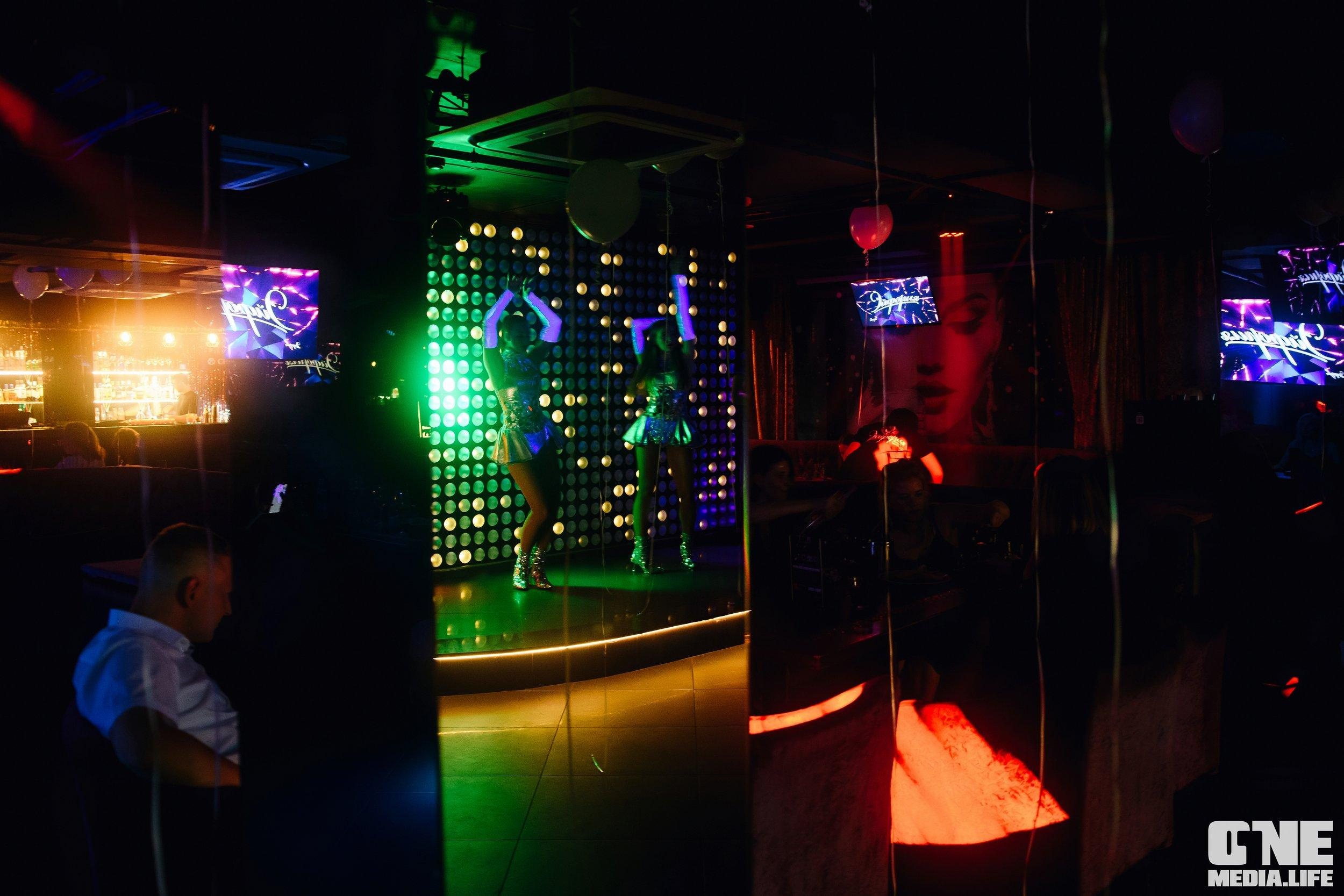 Фоторепортаж из караоке-клуба Эйфория. One Media Life: фоторепортажи, фотоотчеты с мероприятий и заведений