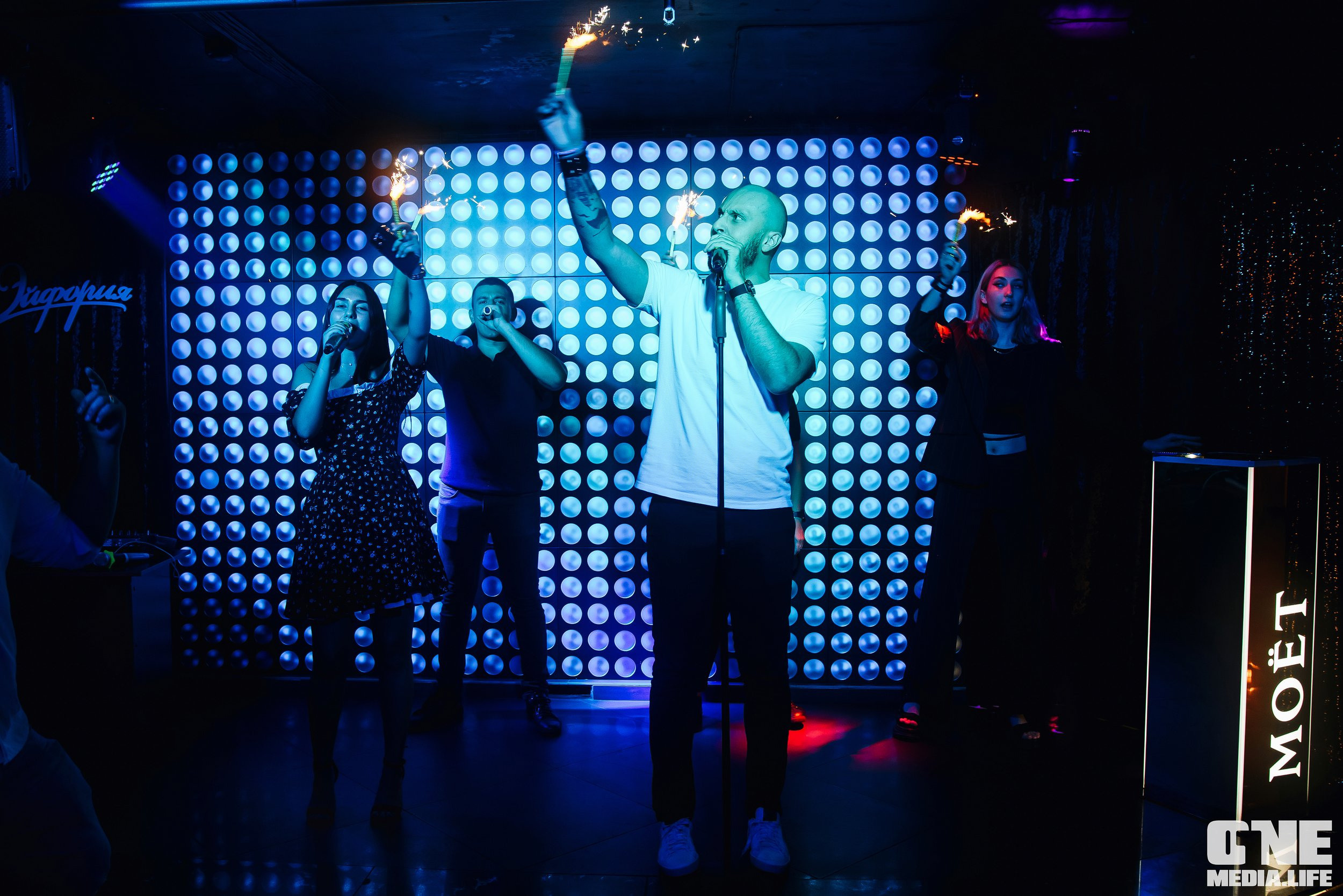 Фоторепортаж из караоке-клуба Эйфория. One Media Life: фоторепортажи, фотоотчеты с мероприятий и заведений