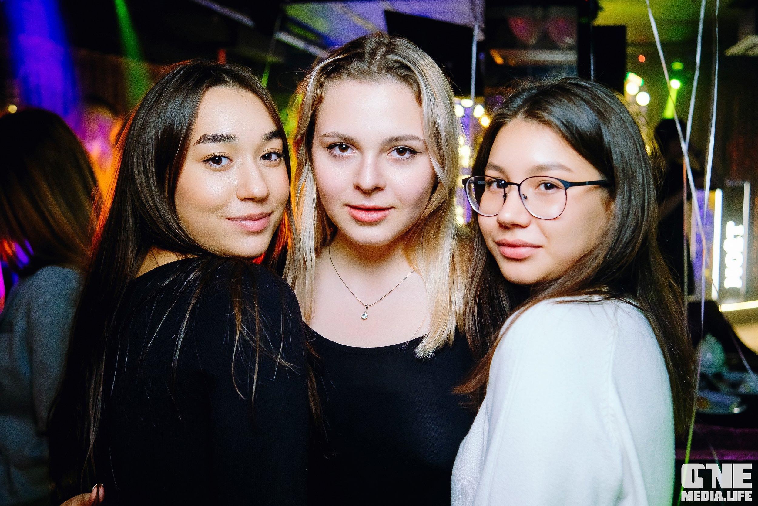 Фоторепортаж из караоке-клуба Эйфория. One Media Life: фоторепортажи, фотоотчеты с мероприятий и заведений