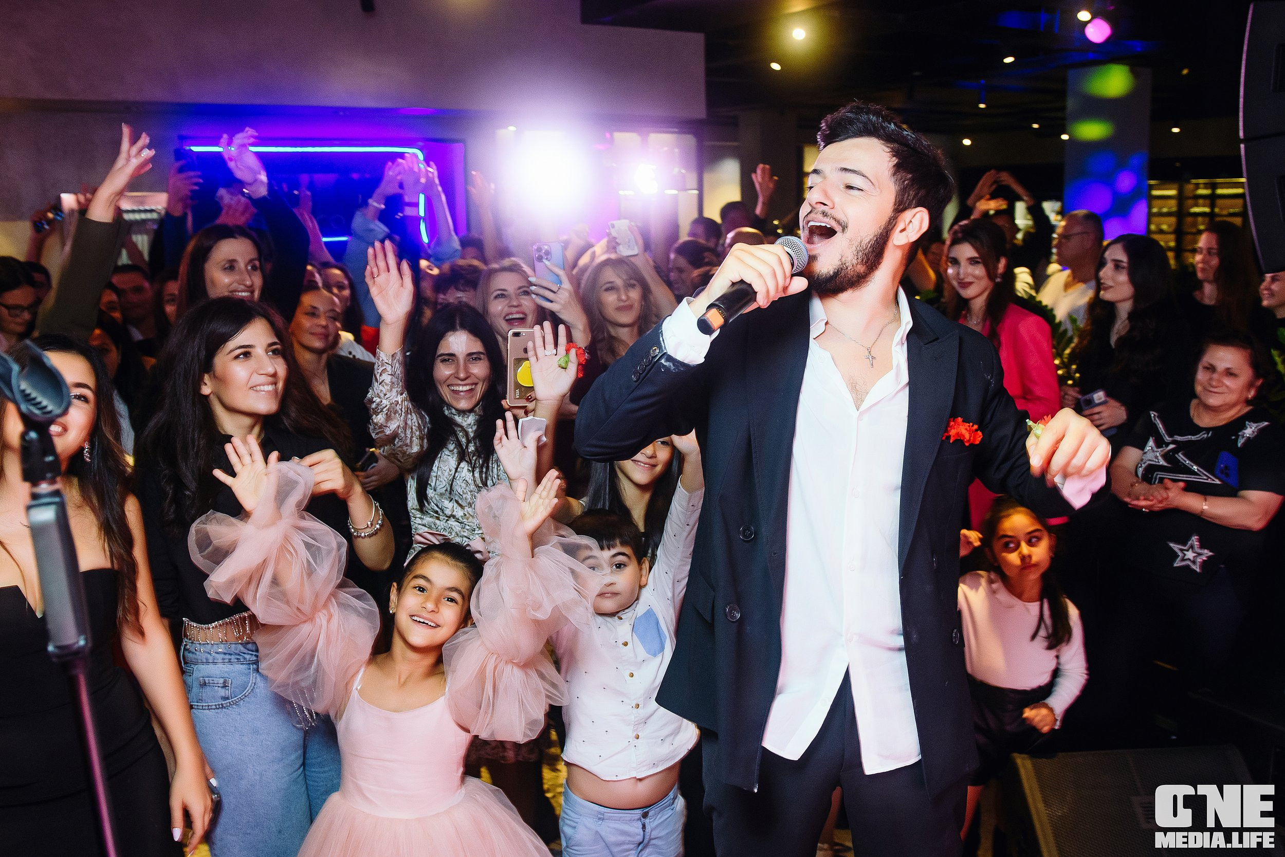 Большая греческая вечеринка в El Greco. One Media Life: фоторепортажи, фотоотчеты с мероприятий и заведений