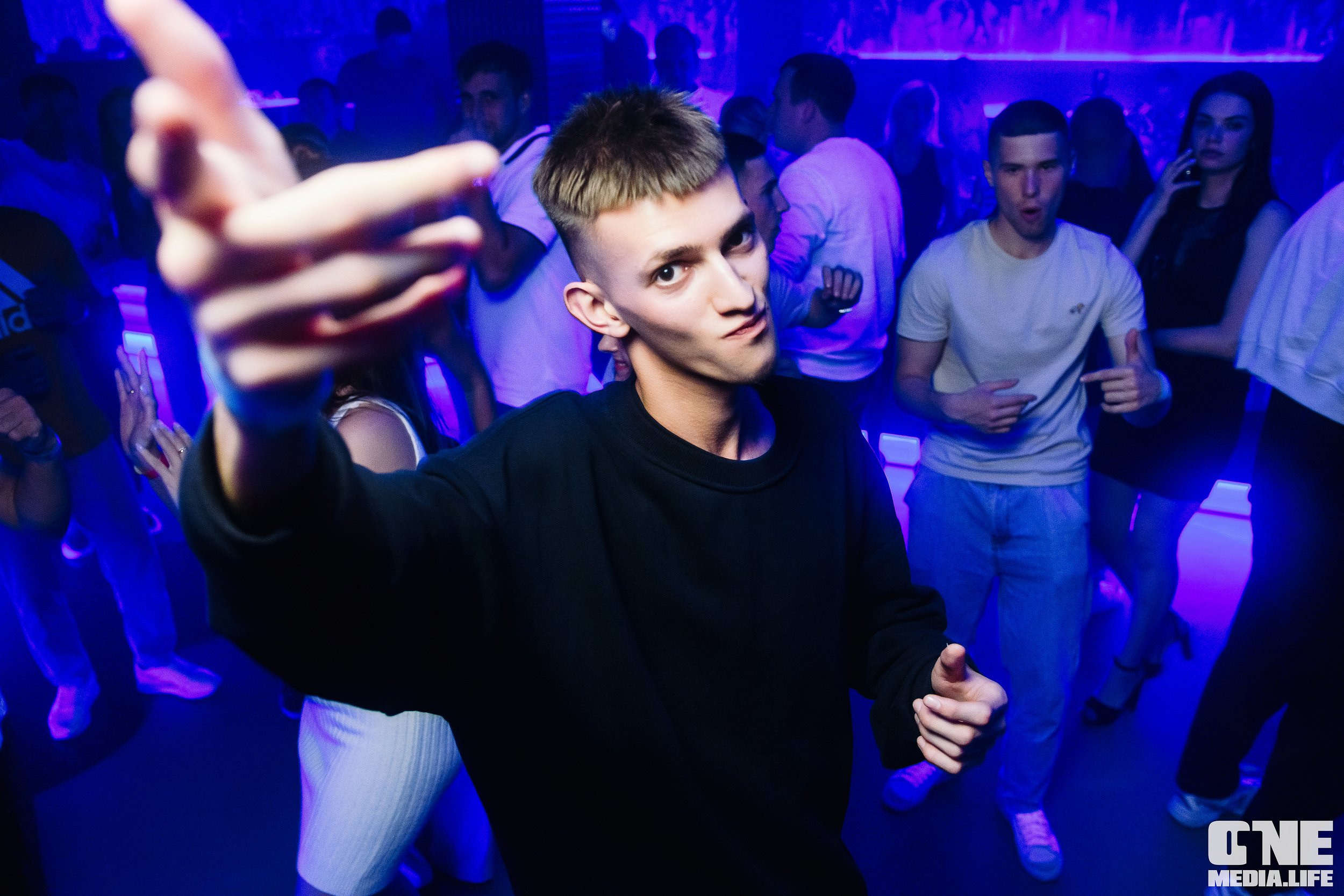 Фоторепортаж из Планеты. One Media Life: фоторепортажи, фотоотчеты с мероприятий и заведений