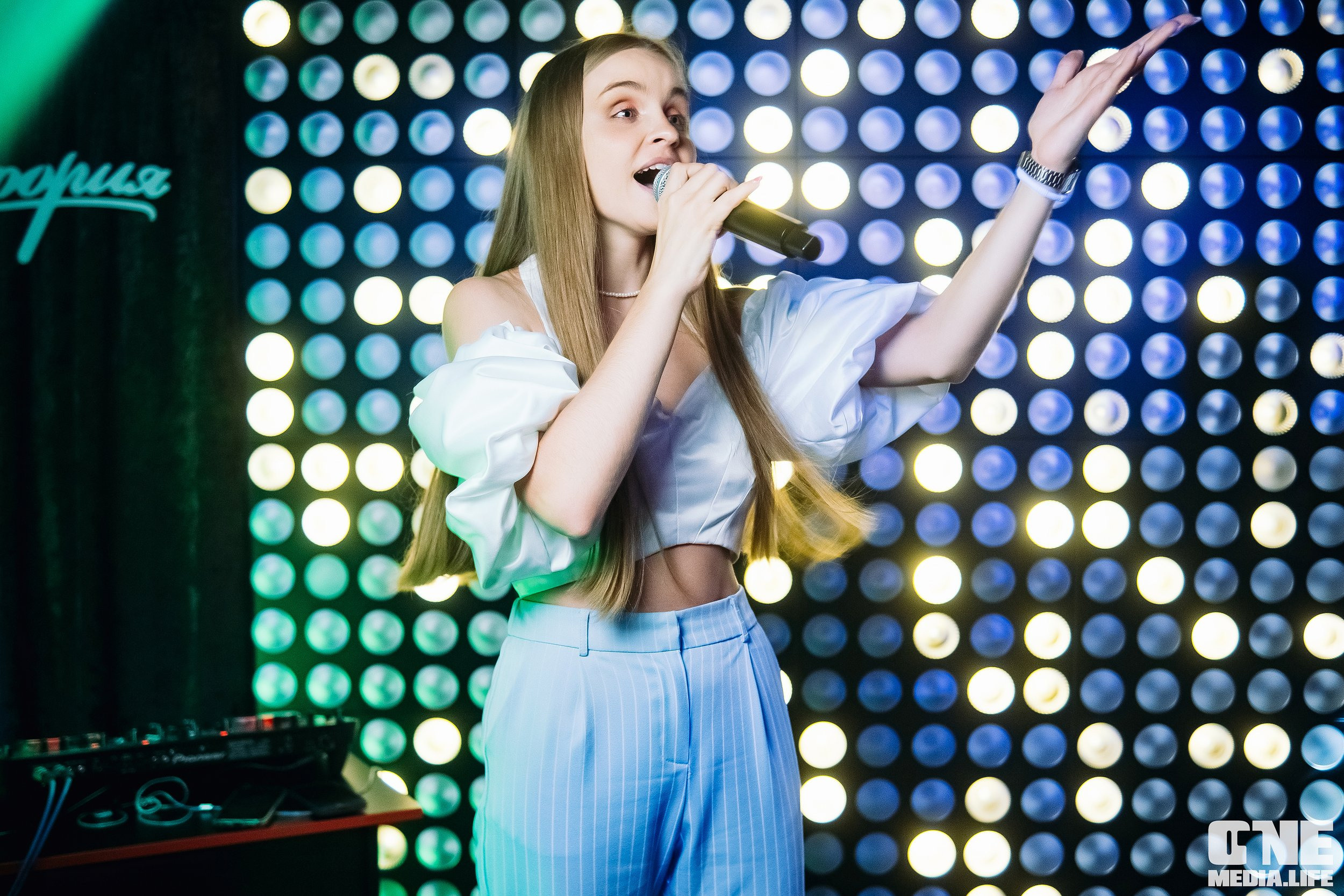 Фоторепортаж из караоке-клуба Эйфория. One Media Life: фоторепортажи, фотоотчеты с мероприятий и заведений