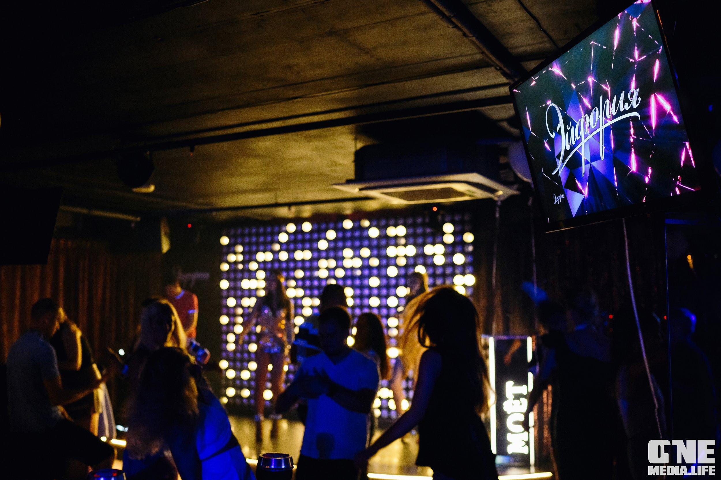 Фоторепортаж из караоке-клуба Эйфория. One Media Life: фоторепортажи, фотоотчеты с мероприятий и заведений