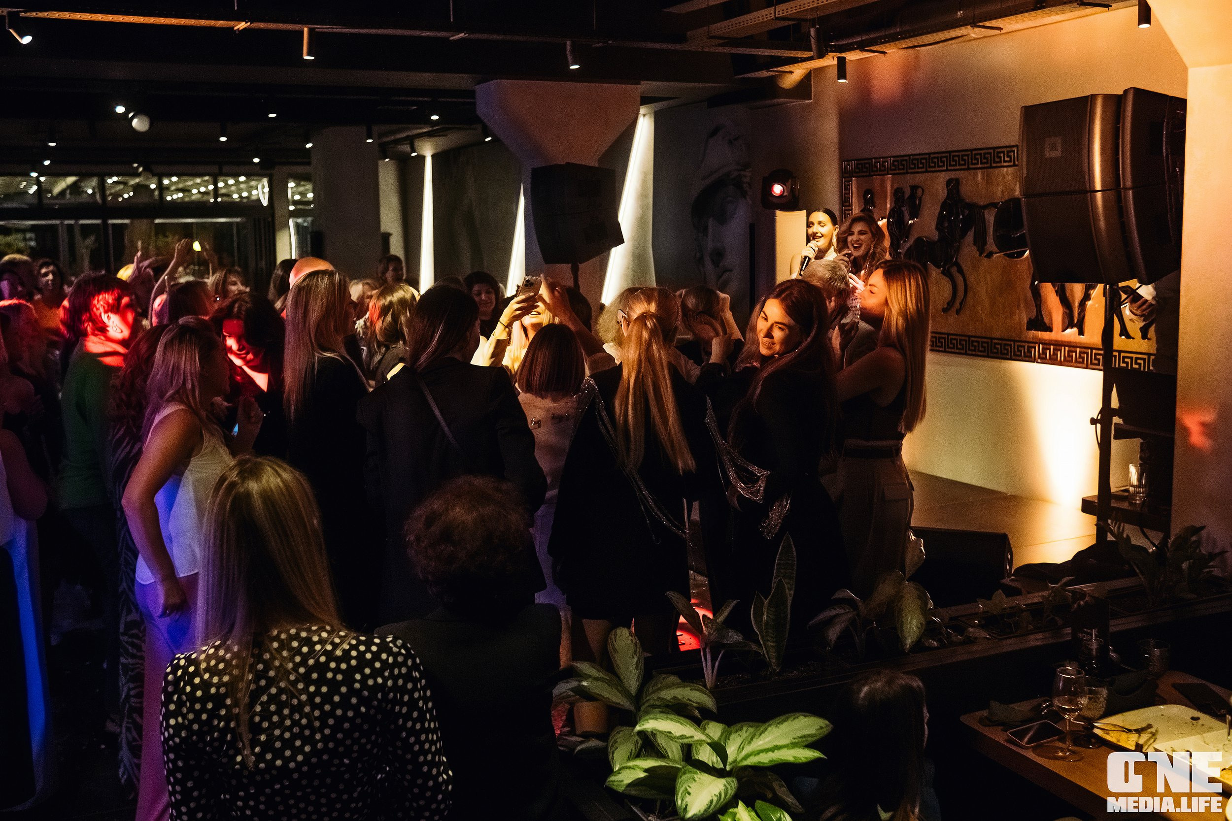 Большая греческая вечеринка в El Greco. One Media Life: фоторепортажи, фотоотчеты с мероприятий и заведений