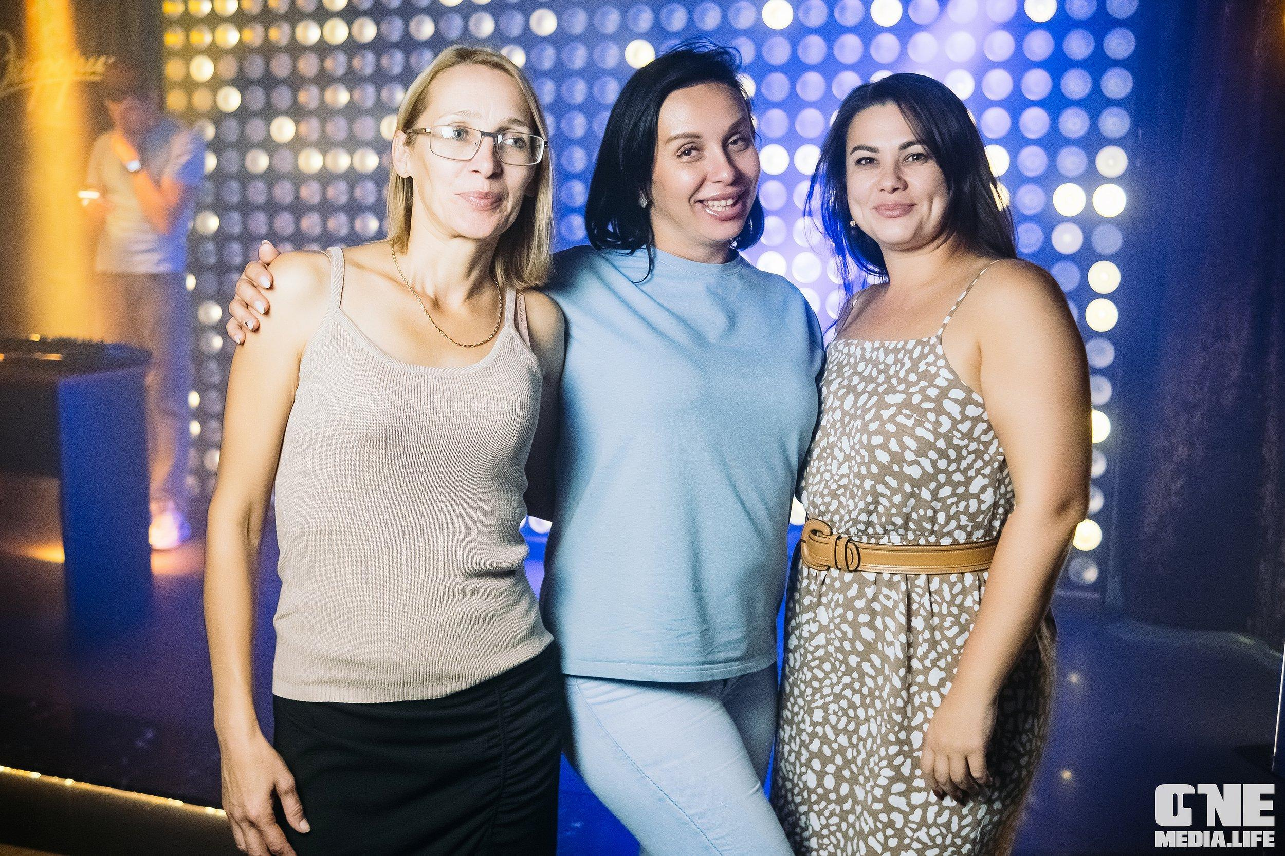 Фоторепортаж из караоке-клуба Эйфория. One Media Life: фоторепортажи, фотоотчеты с мероприятий и заведений