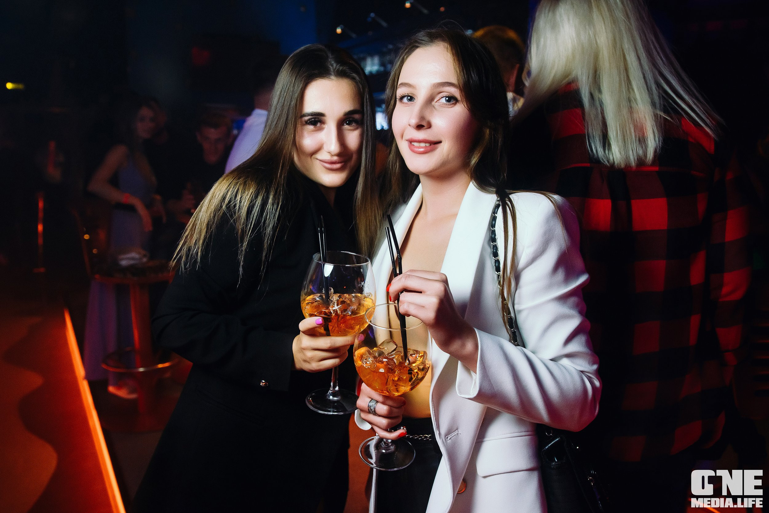 Фоторепортаж из Планеты. One Media Life: фоторепортажи, фотоотчеты с мероприятий и заведений