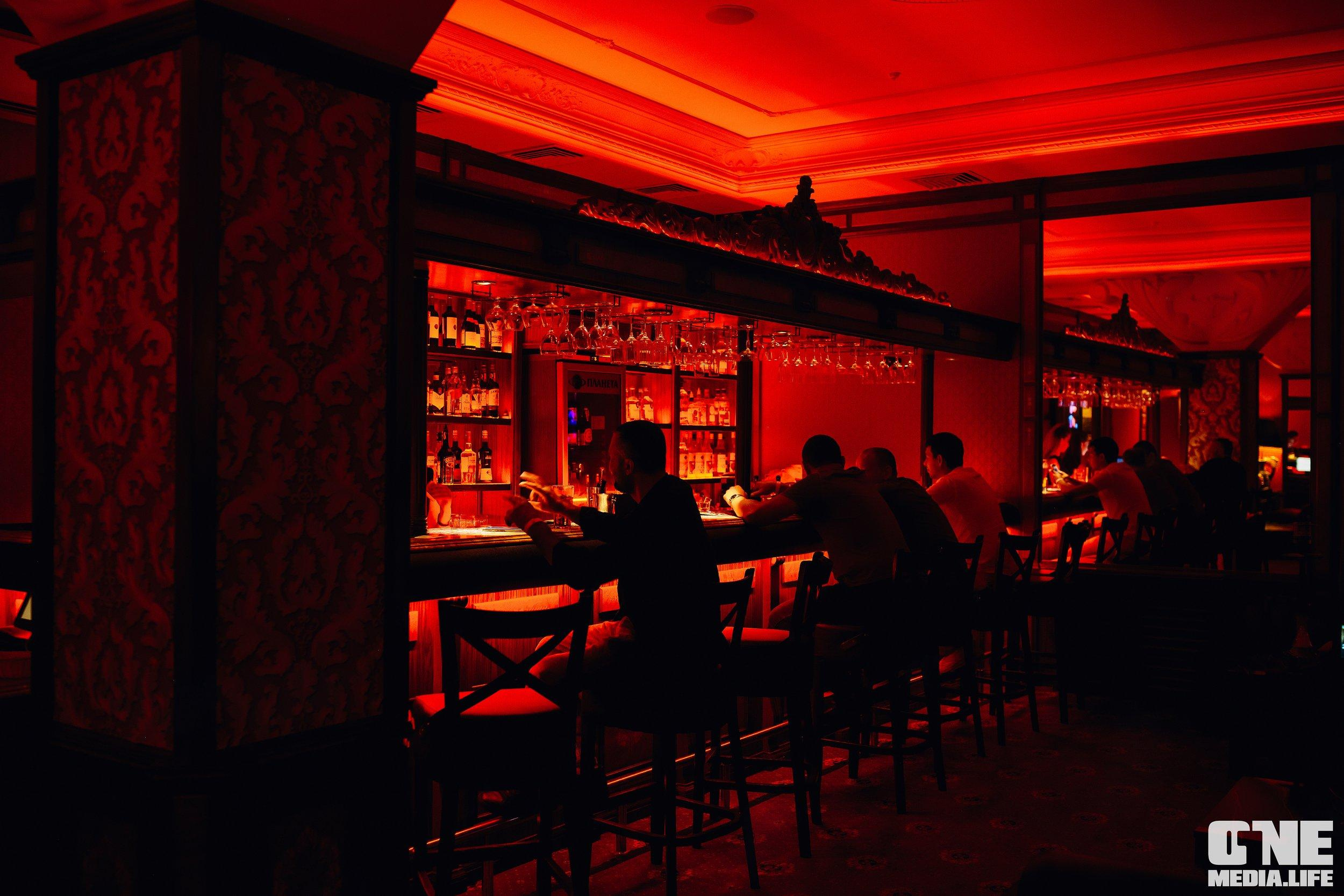 Фоторепортаж из Планеты. One Media Life: фоторепортажи, фотоотчеты с мероприятий и заведений