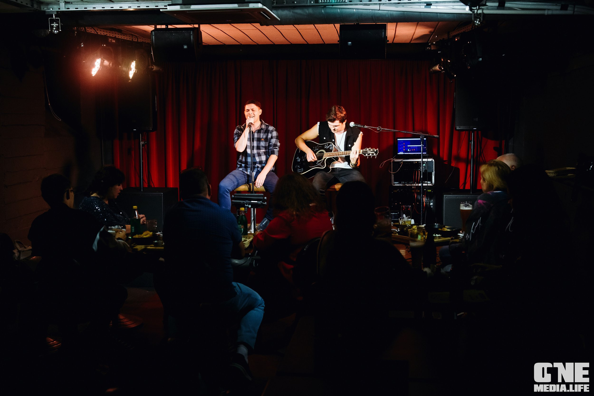 Фоторепортаж с концерта в Dreadnought Bar. One Media Life: фоторепортажи, фотоотчеты с мероприятий и заведений