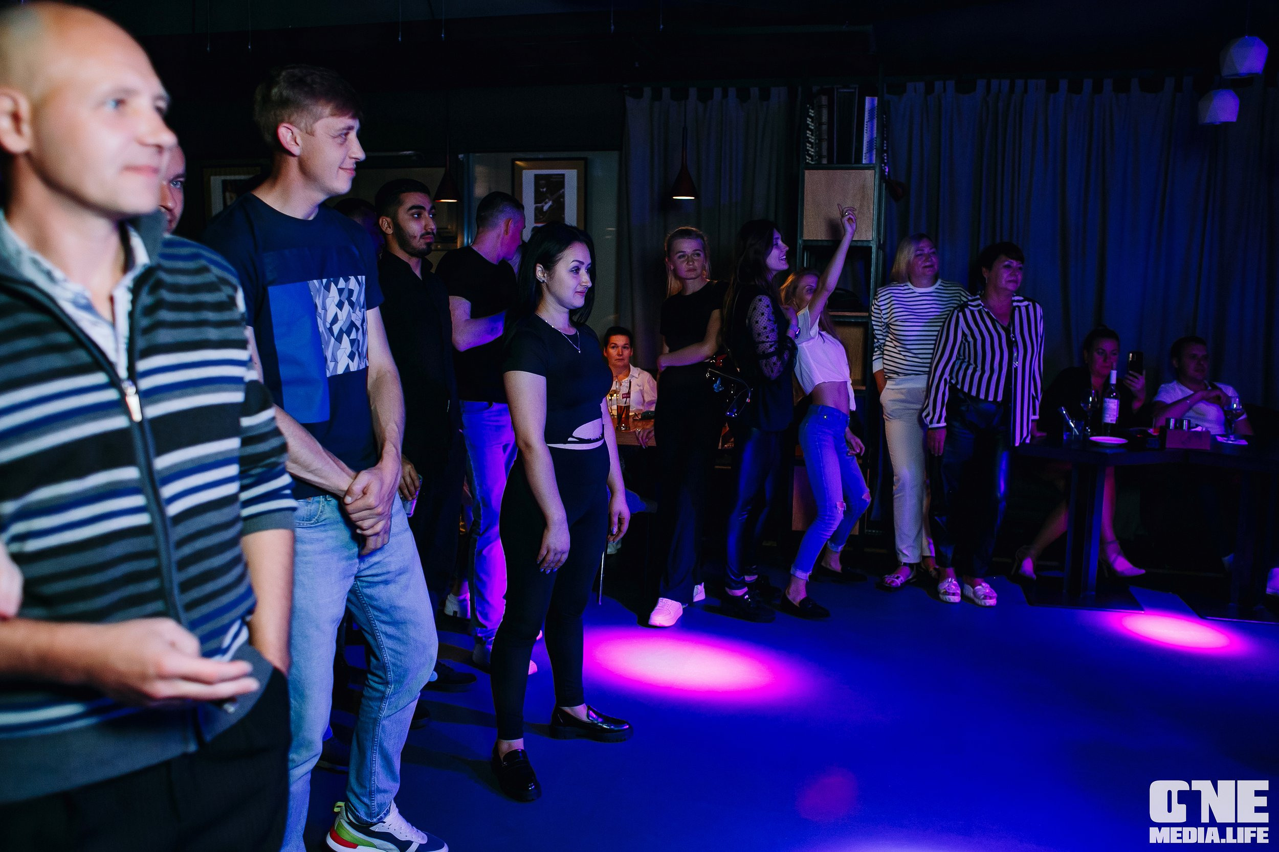 Фоторепортаж из бара Барре. One Media Life: фоторепортажи, фотоотчеты с мероприятий и заведений