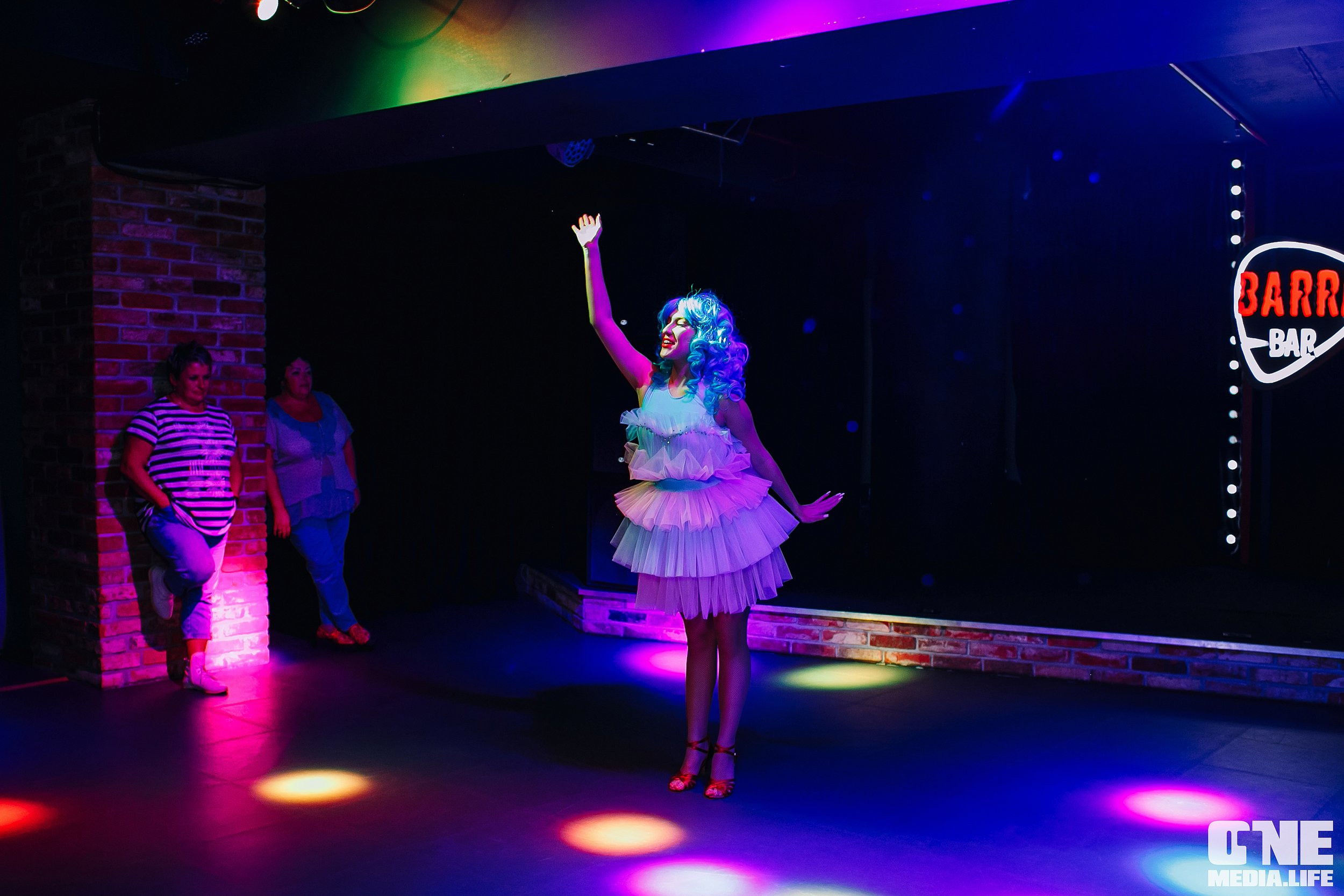 Фоторепортаж из бара Барре. One Media Life: фоторепортажи, фотоотчеты с мероприятий и заведений