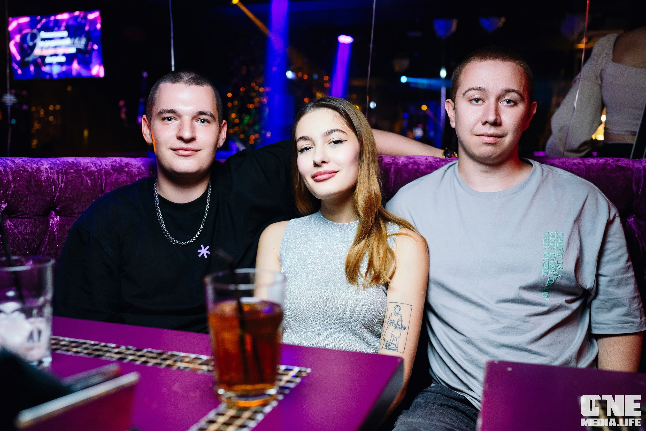 Репортаж из караоке-клуба Эйфория. One Media Life: фоторепортажи, фотоотчеты с мероприятий и заведений