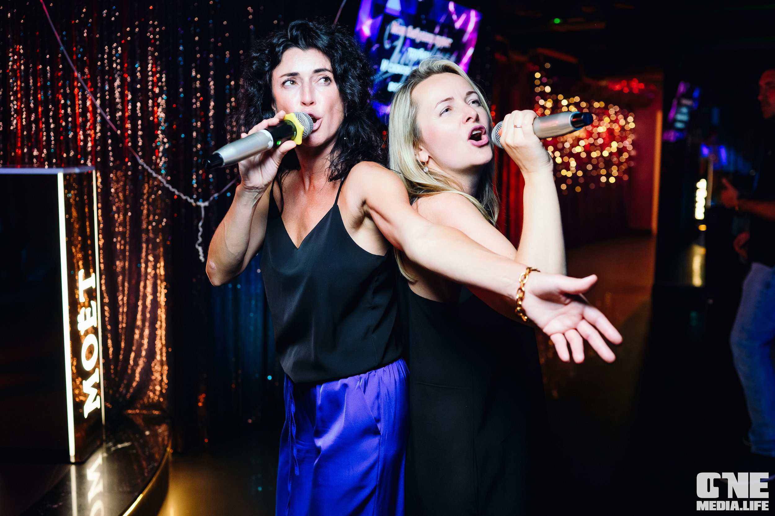 Фоторепортаж из караоке-клуба Эйфория. One Media Life: фоторепортажи, фотоотчеты с мероприятий и заведений