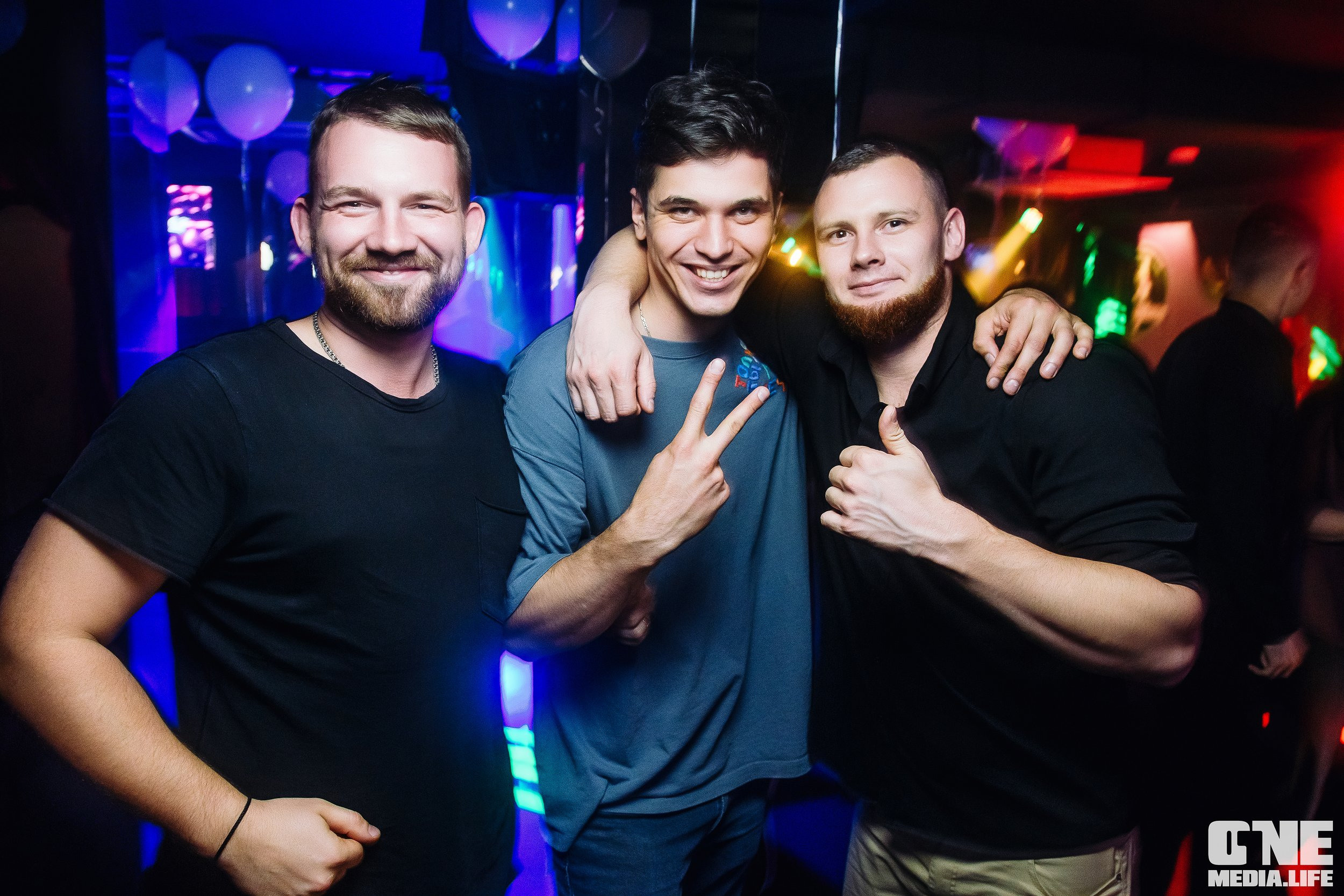 Фоторепортаж из караоке-клуба Эйфория. One Media Life: фоторепортажи, фотоотчеты с мероприятий и заведений