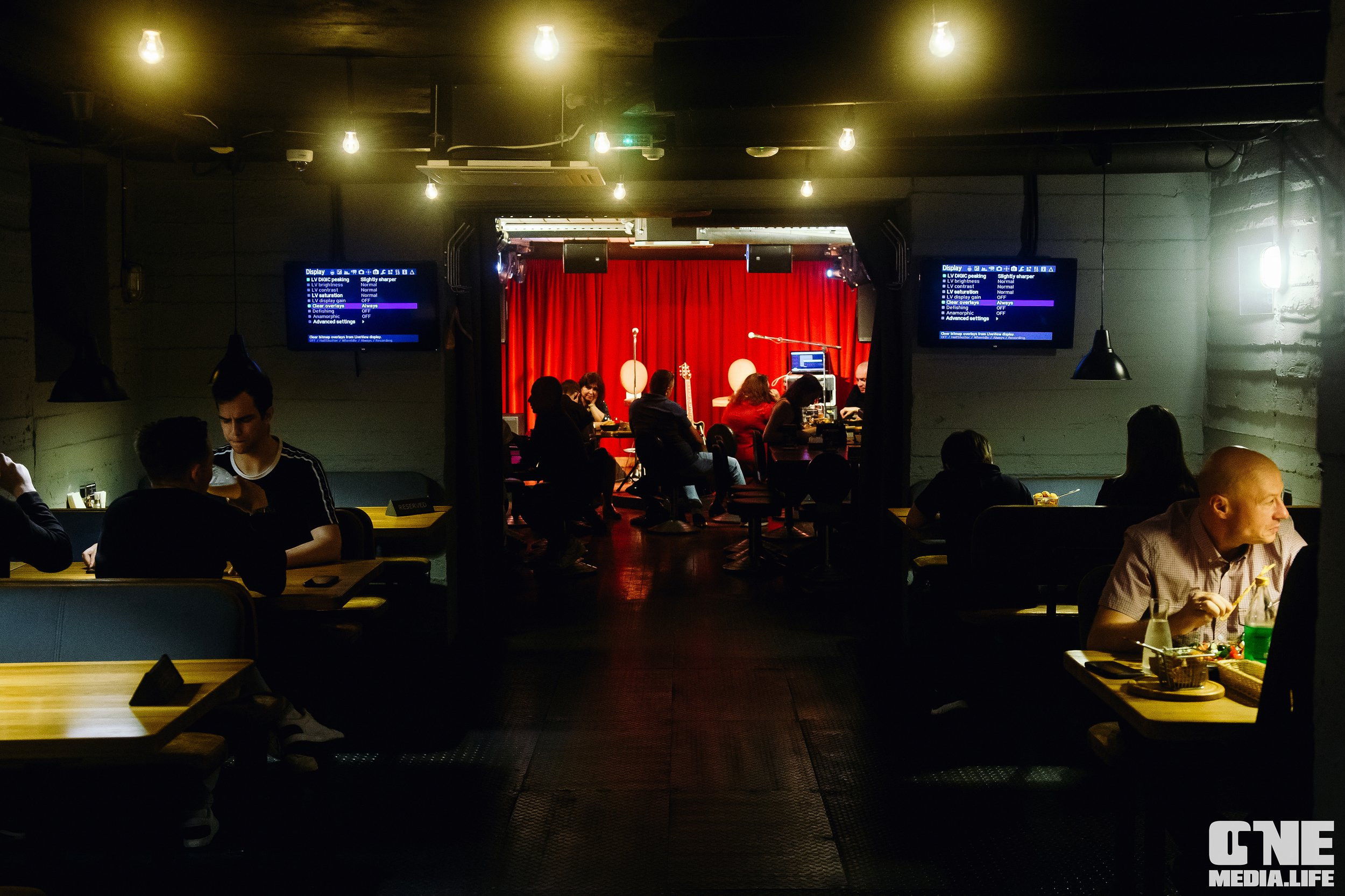 Фоторепортаж с концерта в Dreadnought Bar. One Media Life: фоторепортажи, фотоотчеты с мероприятий и заведений