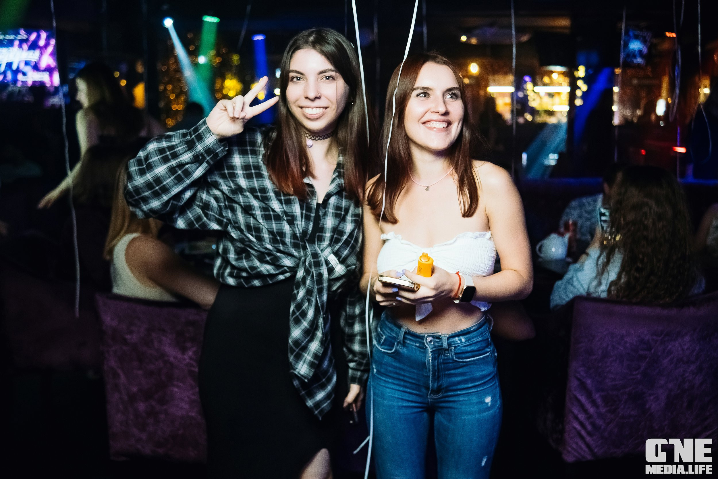 Фоторепортаж из караоке-клуба Эйфория. One Media Life: фоторепортажи, фотоотчеты с мероприятий и заведений