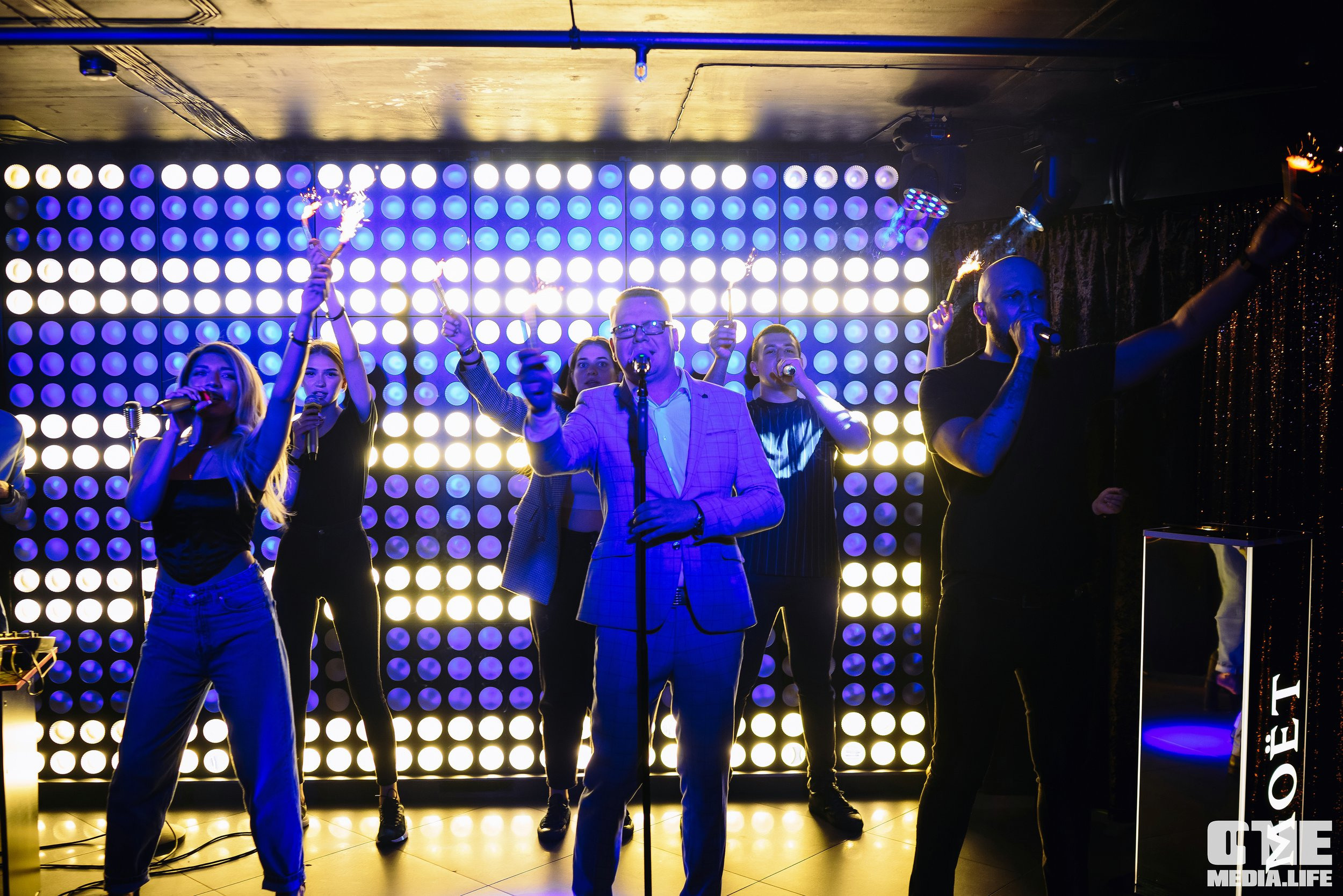 Репортаж из караоке-клуба Эйфория. One Media Life: фоторепортажи, фотоотчеты с мероприятий и заведений