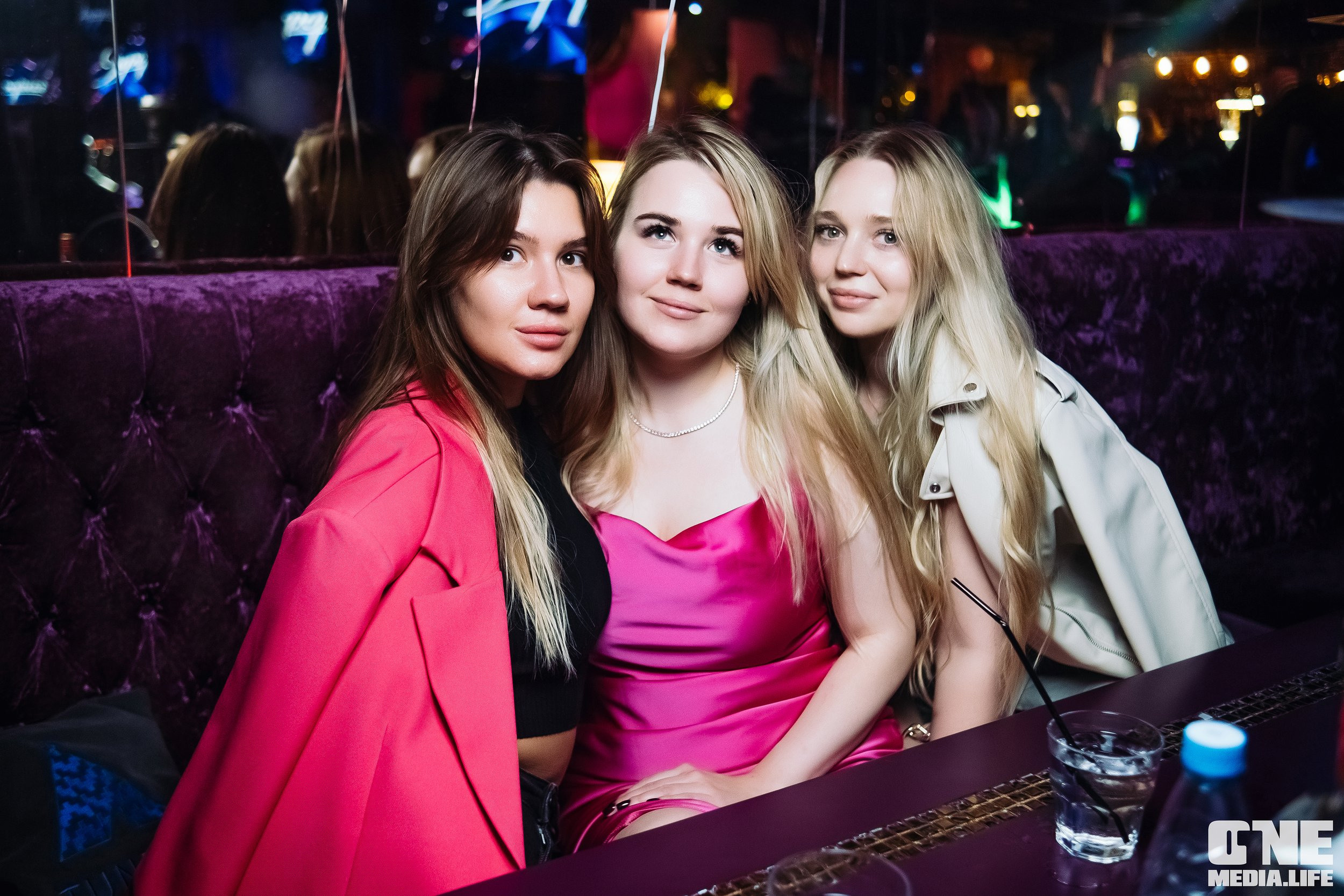 Фоторепортаж из караоке-клуба Эйфория. One Media Life: фоторепортажи, фотоотчеты с мероприятий и заведений