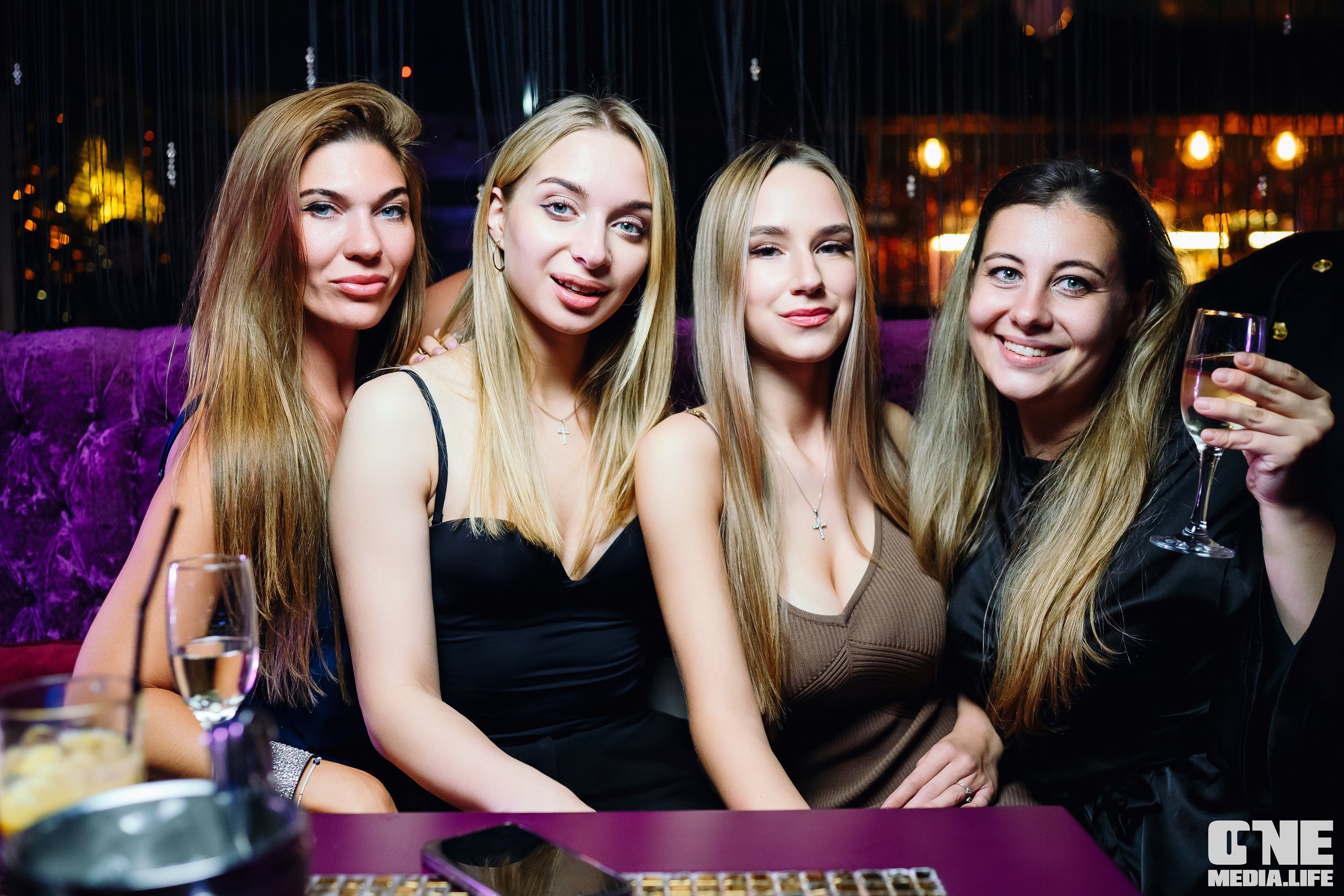 Фоторепортаж из караоке-клуба Эйфория. One Media Life: фоторепортажи, фотоотчеты с мероприятий и заведений