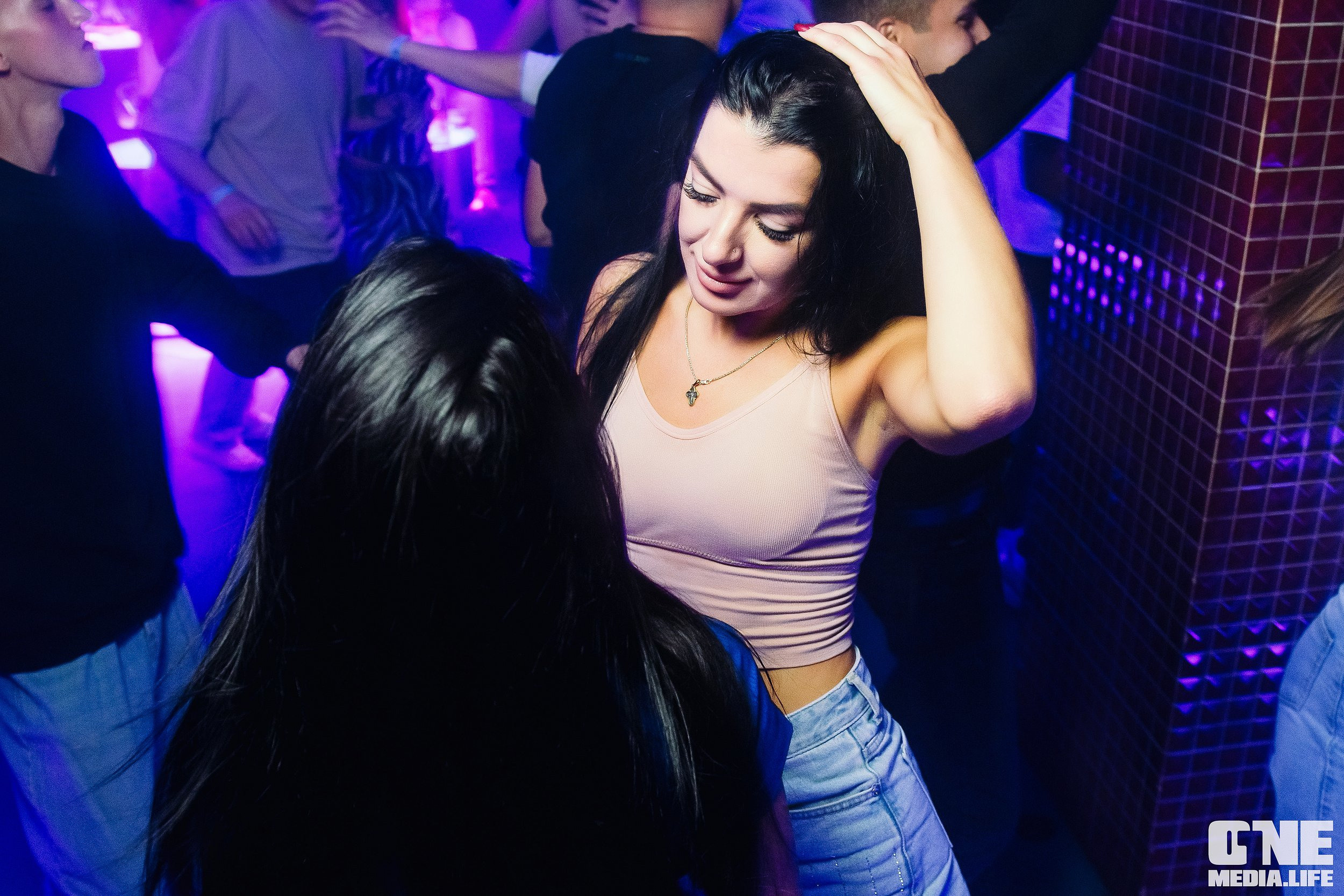 Фоторепортаж из Планеты. One Media Life: фоторепортажи, фотоотчеты с мероприятий и заведений