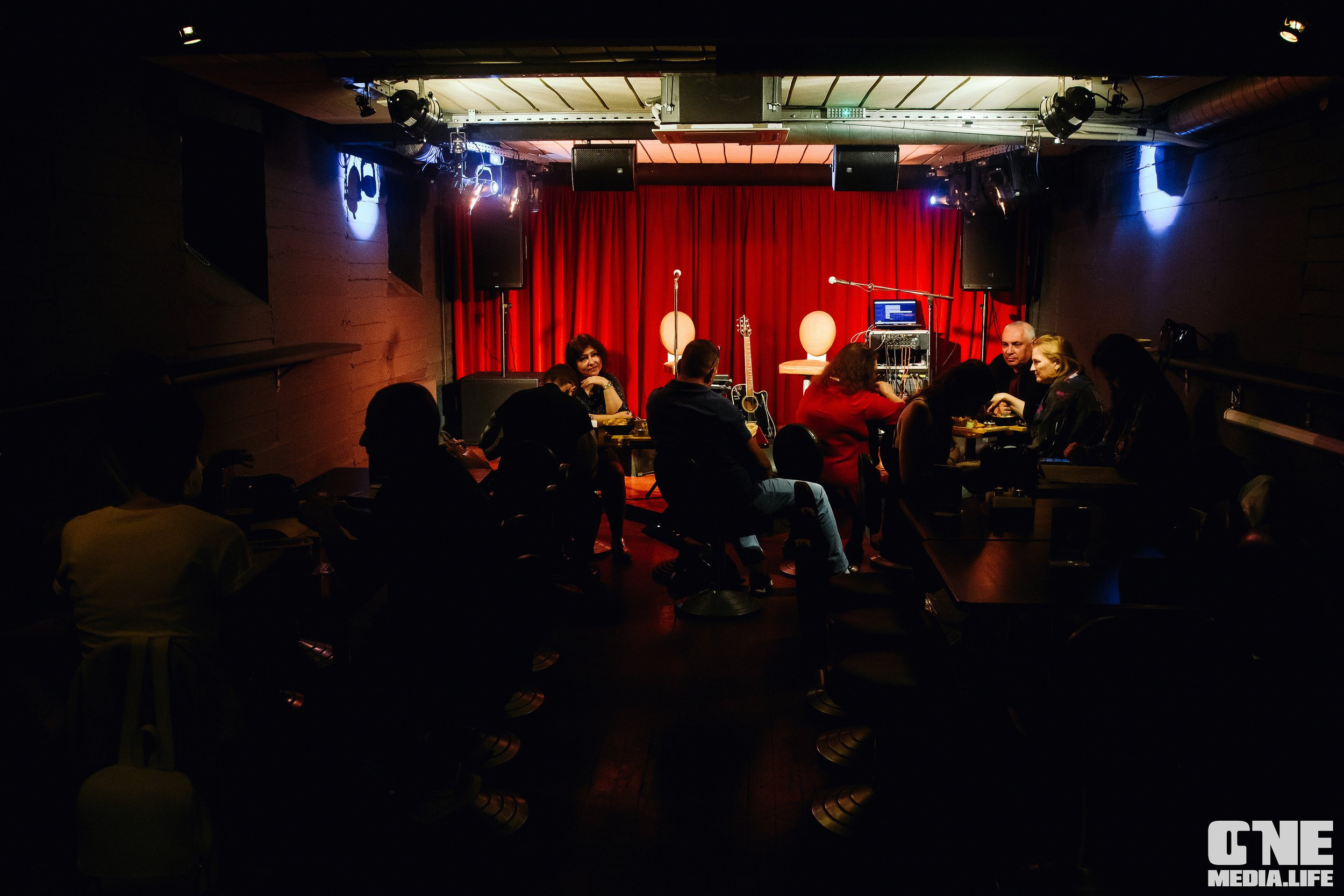 Фоторепортаж с концерта в Dreadnought Bar. One Media Life: фоторепортажи, фотоотчеты с мероприятий и заведений