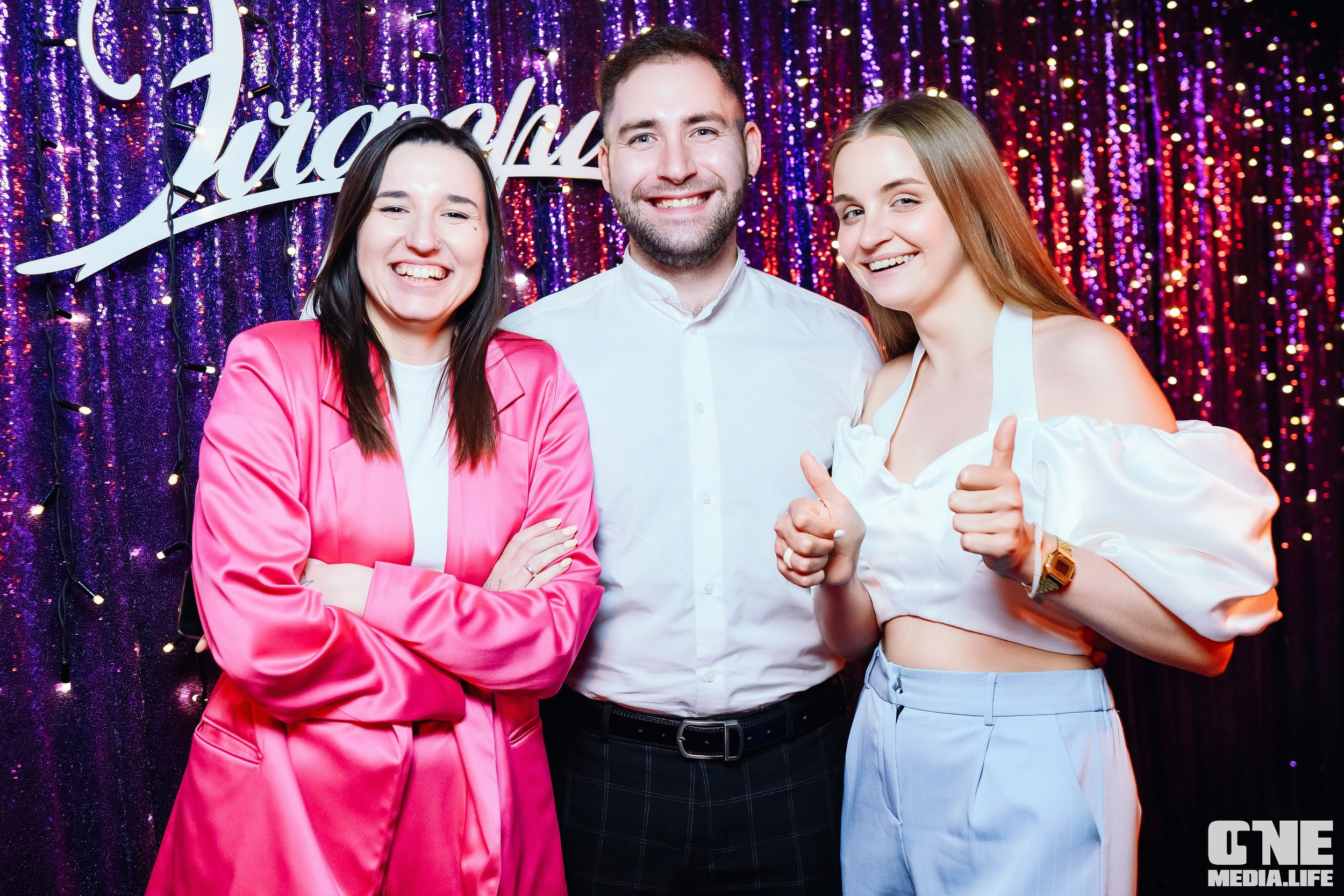 Фоторепортаж из караоке-клуба Эйфория. One Media Life: фоторепортажи, фотоотчеты с мероприятий и заведений