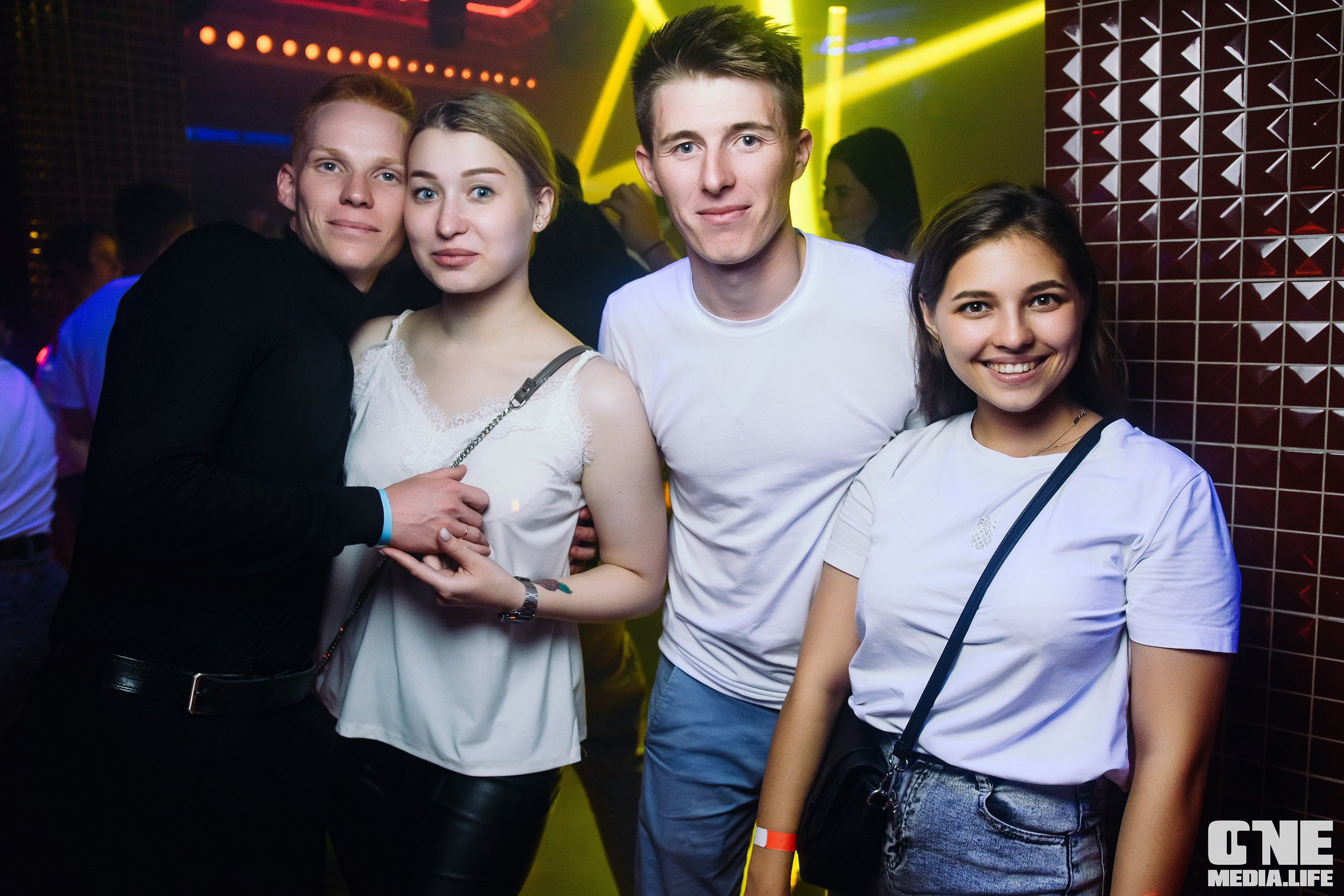 Фоторепортаж из Планеты. One Media Life: фоторепортажи, фотоотчеты с мероприятий и заведений