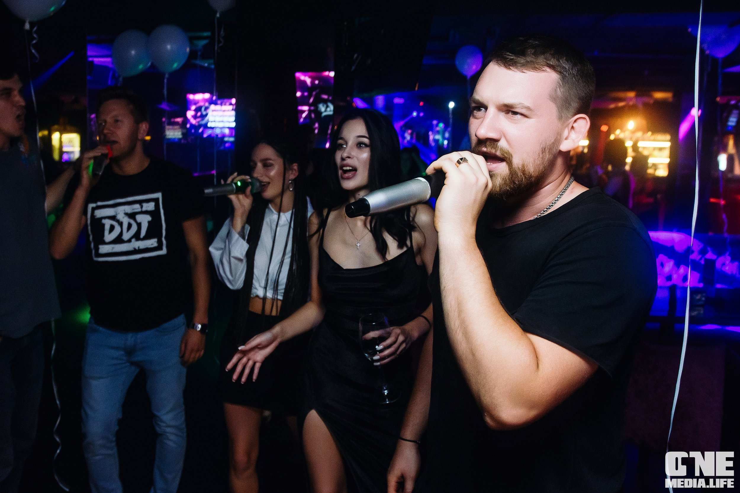 Фоторепортаж из караоке-клуба Эйфория. One Media Life: фоторепортажи, фотоотчеты с мероприятий и заведений