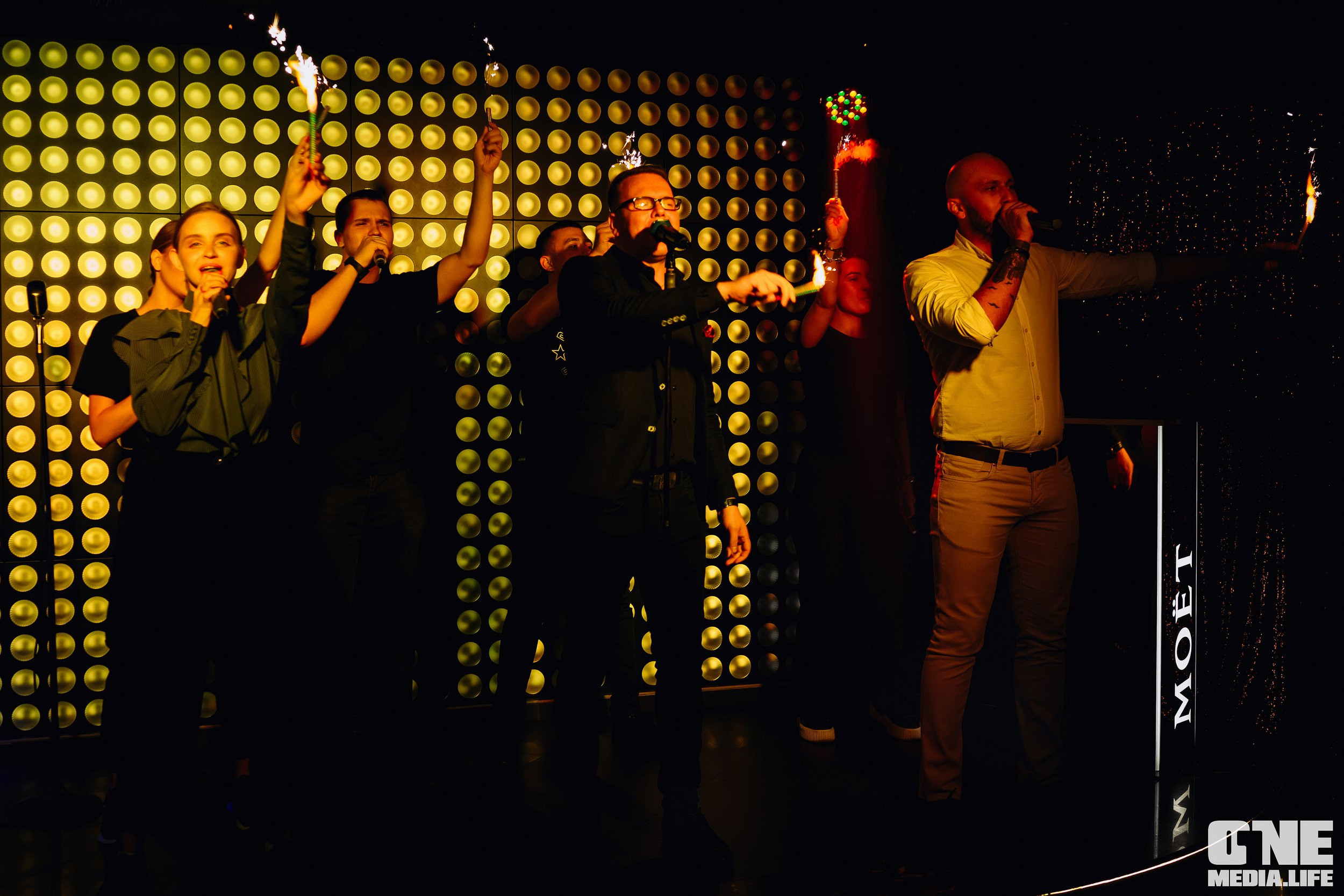 Фоторепортаж из караоке-клуба Эйфория. One Media Life: фоторепортажи, фотоотчеты с мероприятий и заведений