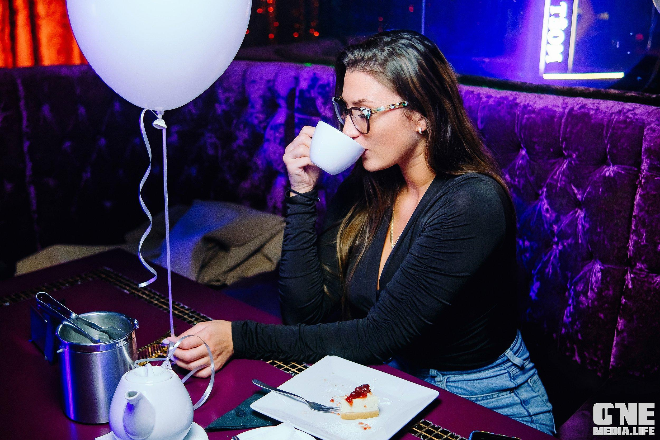 Фоторепортаж из караоке-клуба Эйфория. One Media Life: фоторепортажи, фотоотчеты с мероприятий и заведений