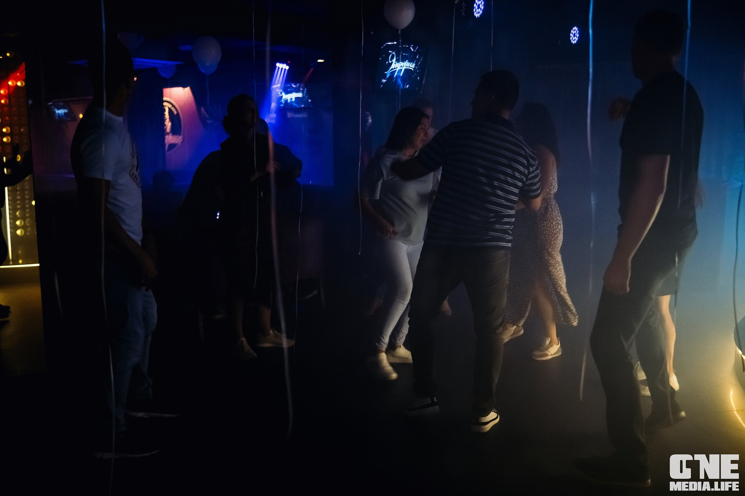 Фоторепортаж из караоке-клуба Эйфория. One Media Life: фоторепортажи, фотоотчеты с мероприятий и заведений