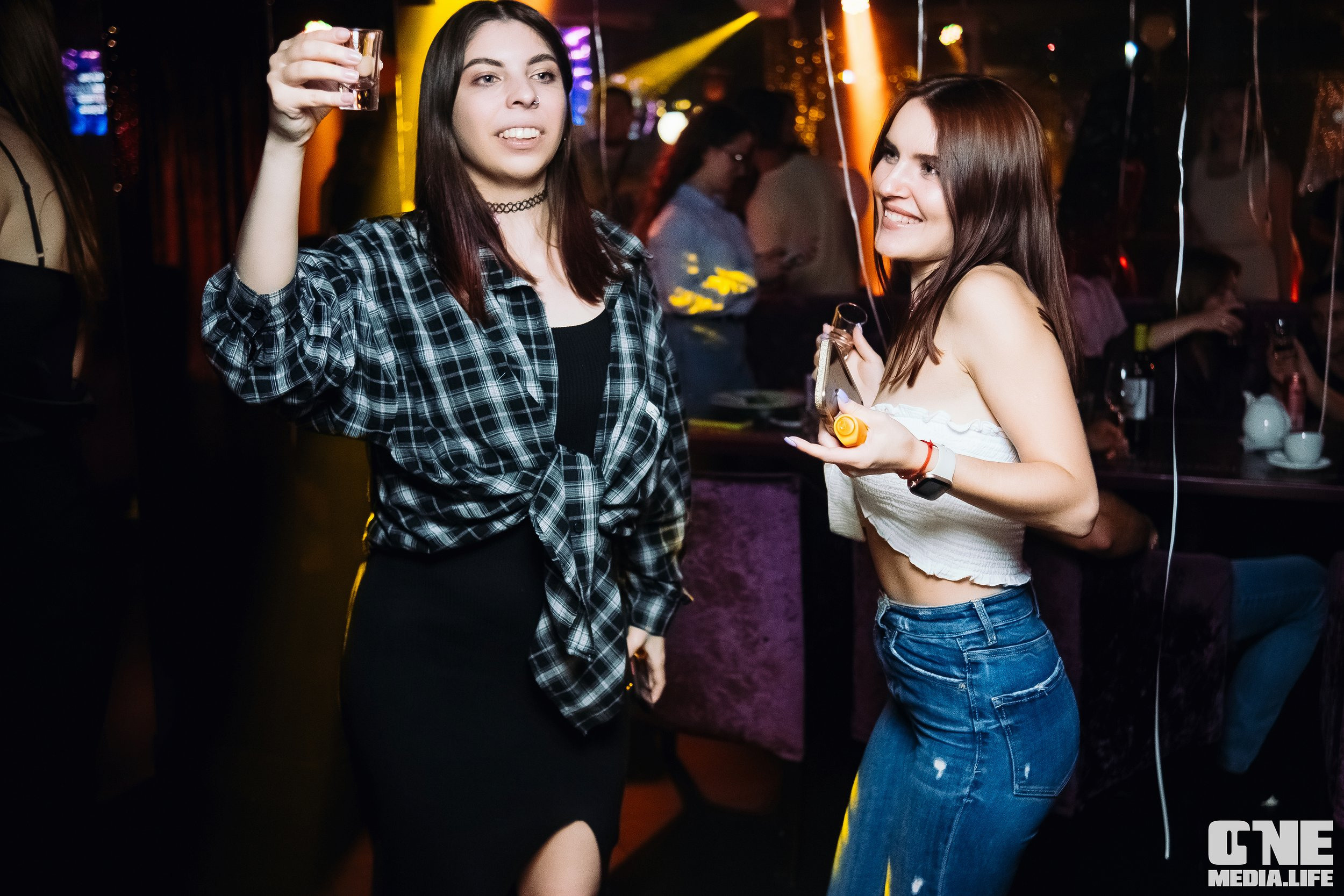 Фоторепортаж из караоке-клуба Эйфория. One Media Life: фоторепортажи, фотоотчеты с мероприятий и заведений