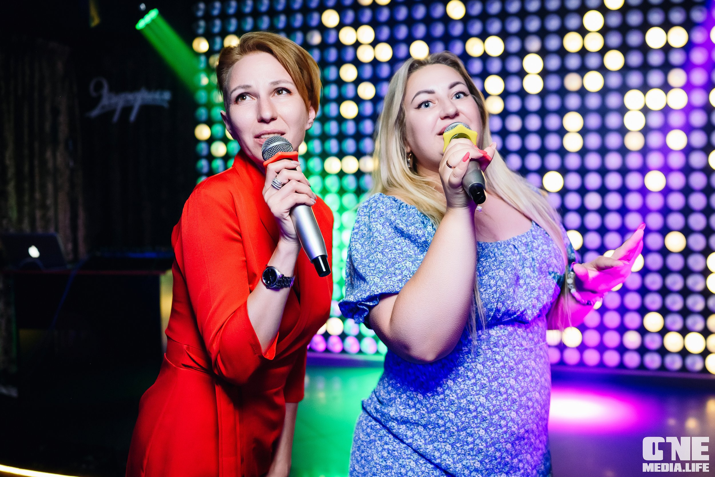 Фоторепортаж из караоке-клуба Эйфория. One Media Life: фоторепортажи, фотоотчеты с мероприятий и заведений