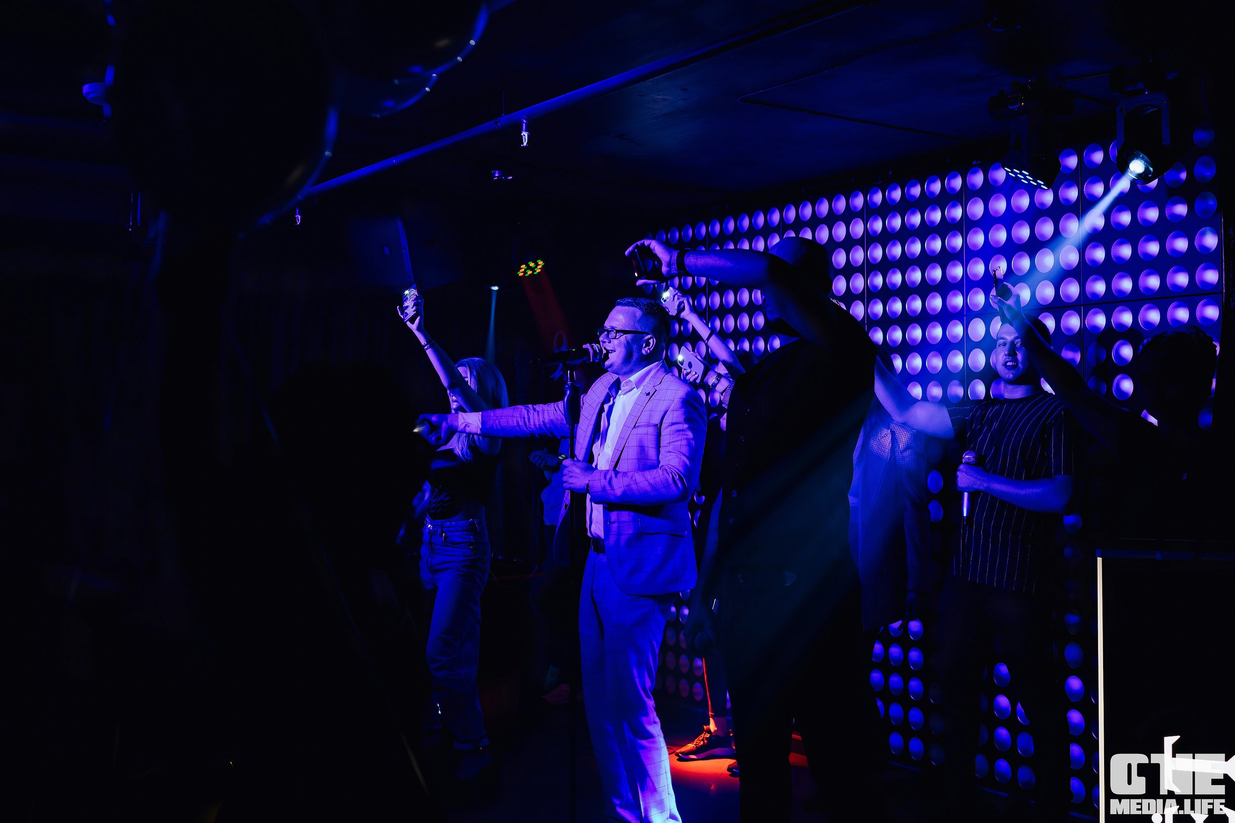 Репортаж из караоке-клуба Эйфория. One Media Life: фоторепортажи, фотоотчеты с мероприятий и заведений