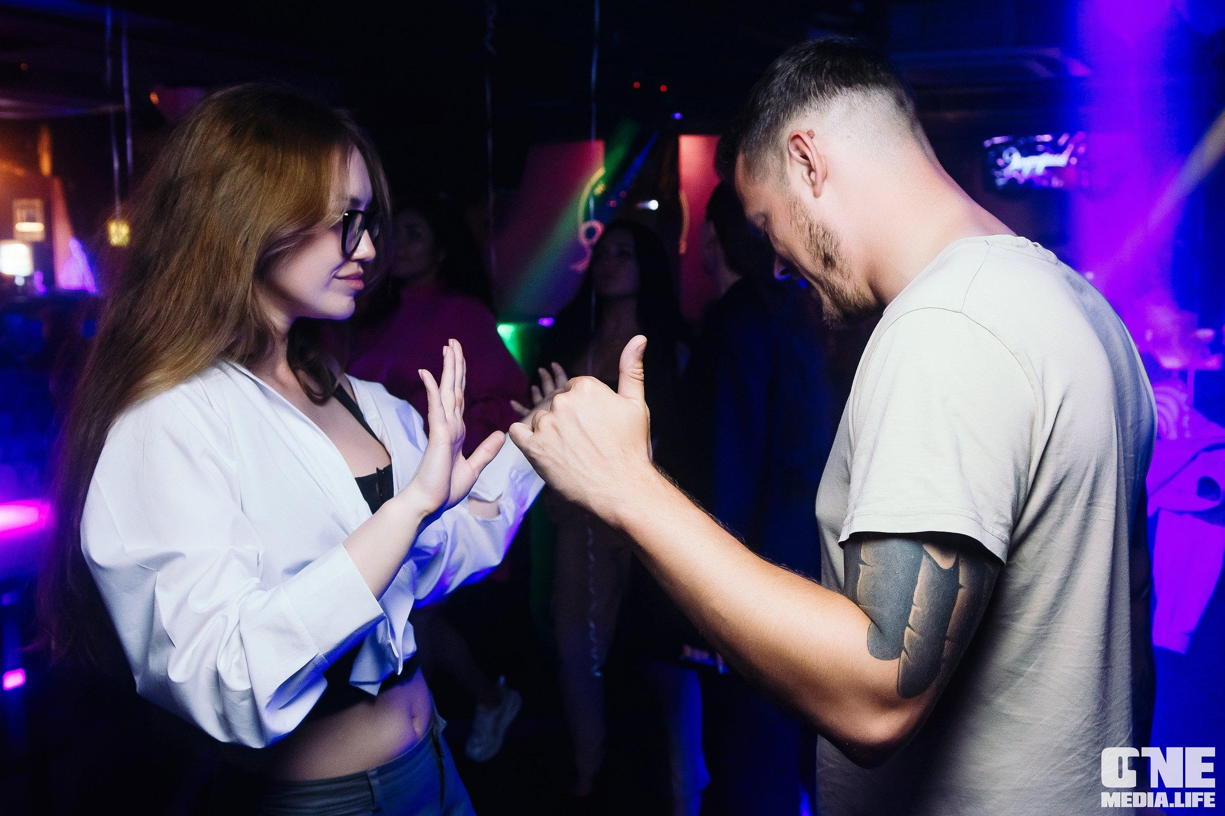 Фоторепортаж из караоке-клуба Эйфория. One Media Life: фоторепортажи, фотоотчеты с мероприятий и заведений