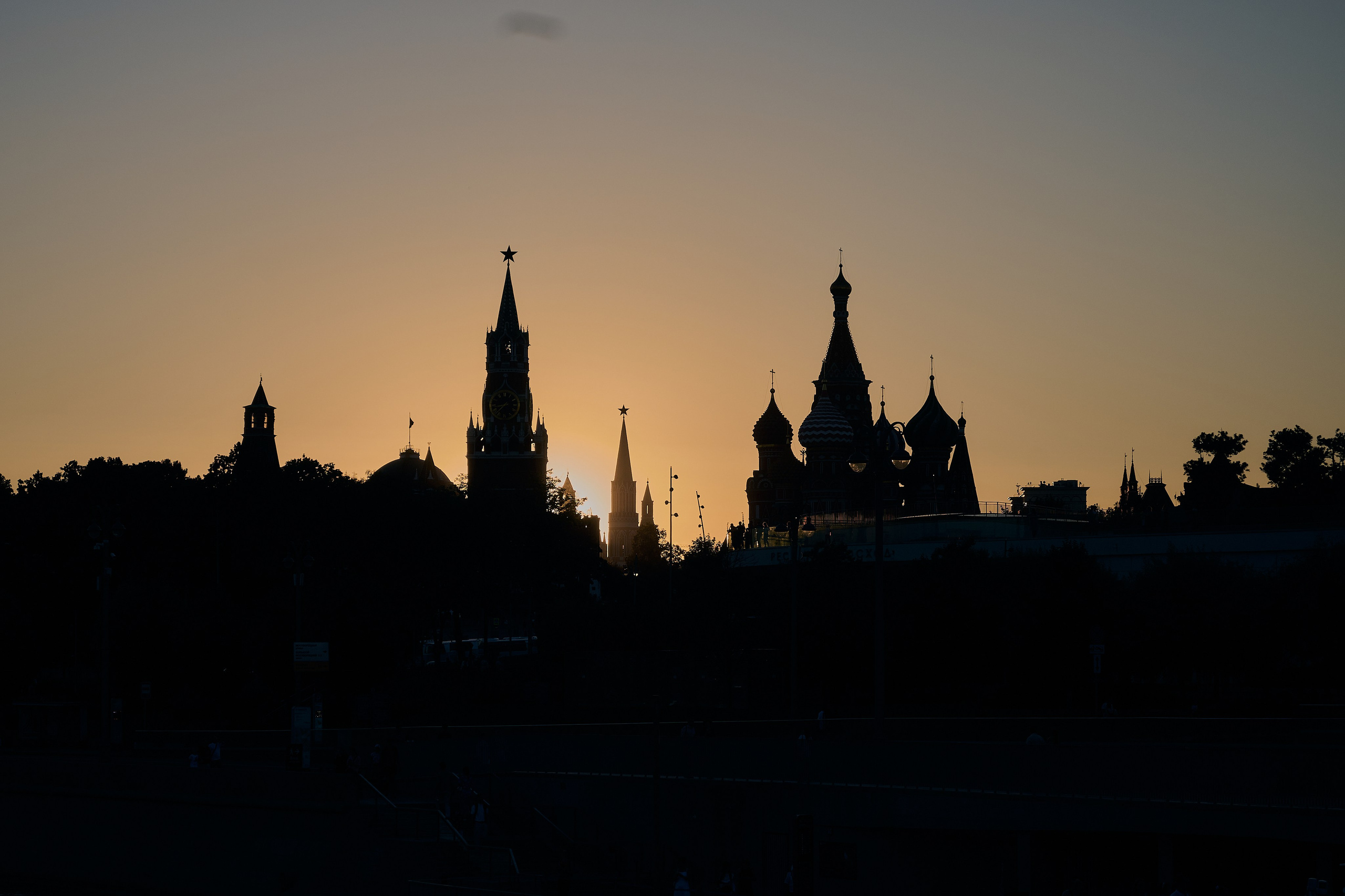 Прогулка на кораблике по Москва-реке. Фотограф Роман Адлер