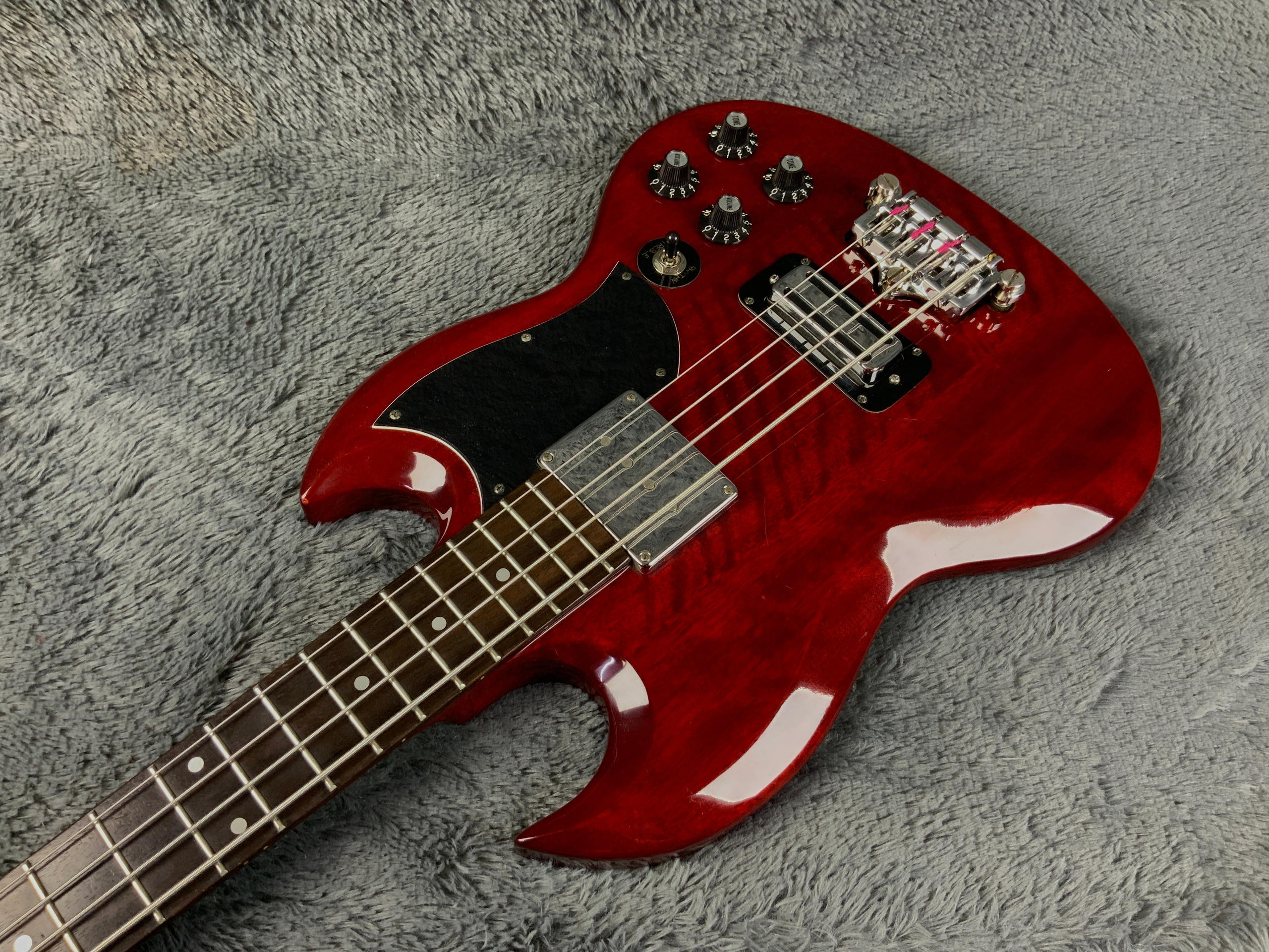 Meriken SG Bass Samick SG Bass Gibson EB-3 Greco SG Tokai SG