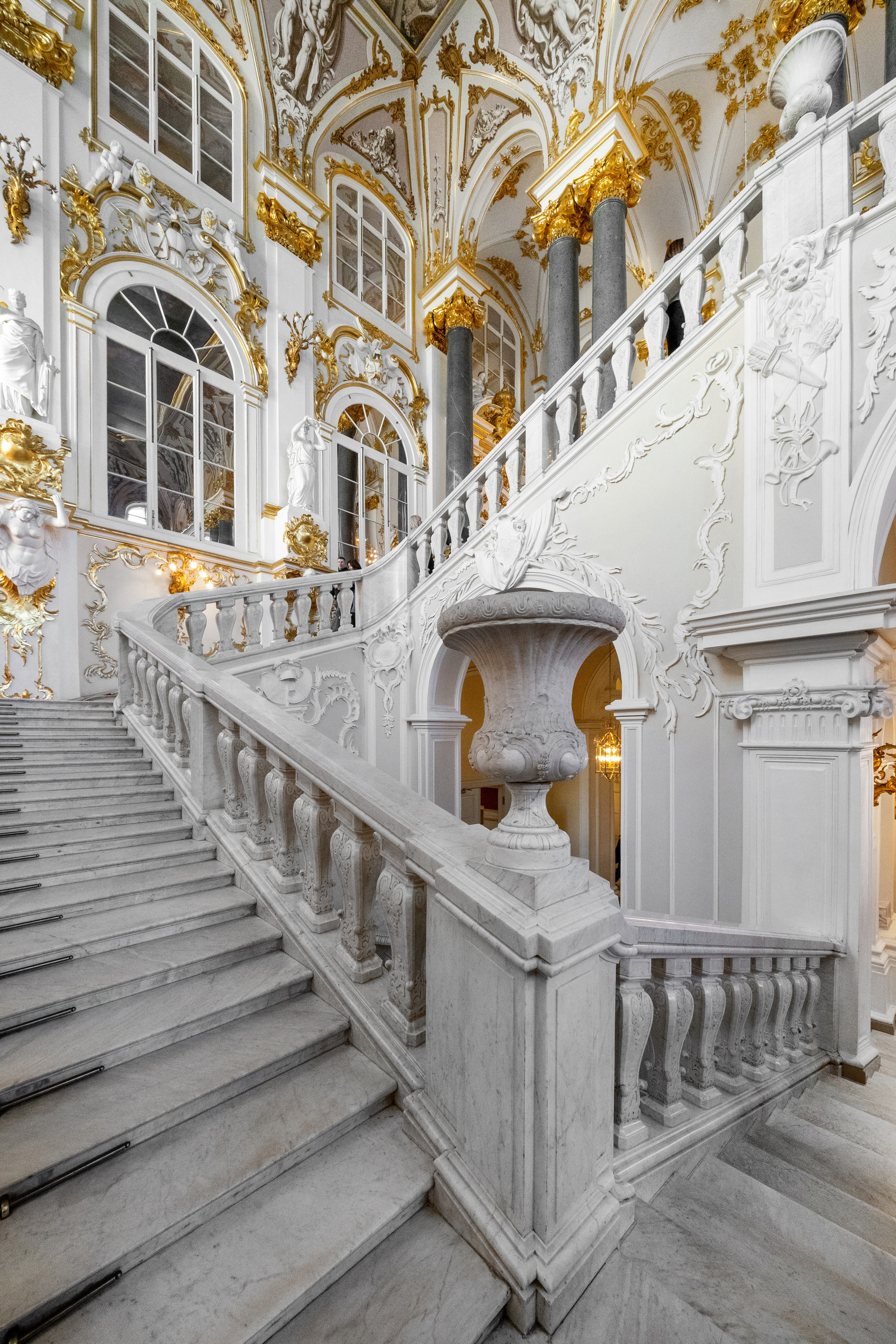 XVIII. ARCHITECTURE | PHOTOGRAPHY