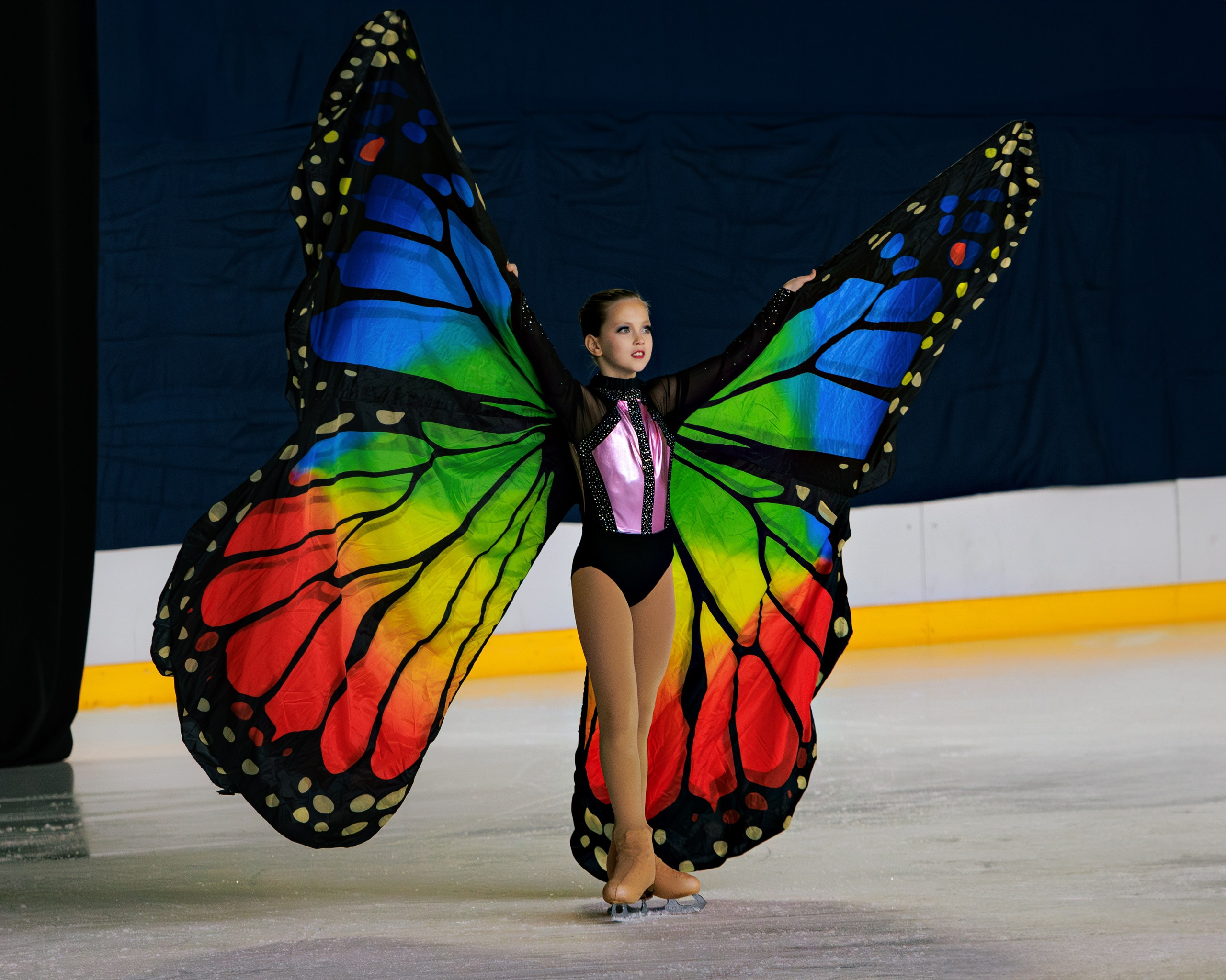 Детский театр на льду «АЛЕКО». Выпускные альбомы и школьный фотограф в Подольске, Троицке, Щербинке, Москве и Московской области