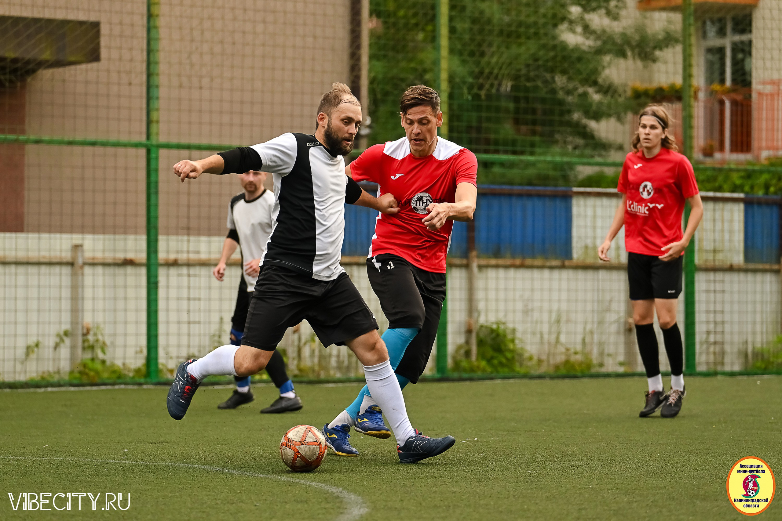 ИГРЫ МИНИ-ФУТБОЛЬНОЙ И КОРПОРАТИВНОЙ ЛИГИ. VIBECITY.RU Вайб Сити Ру Фоторепортажи Фотоотчеты Калининград