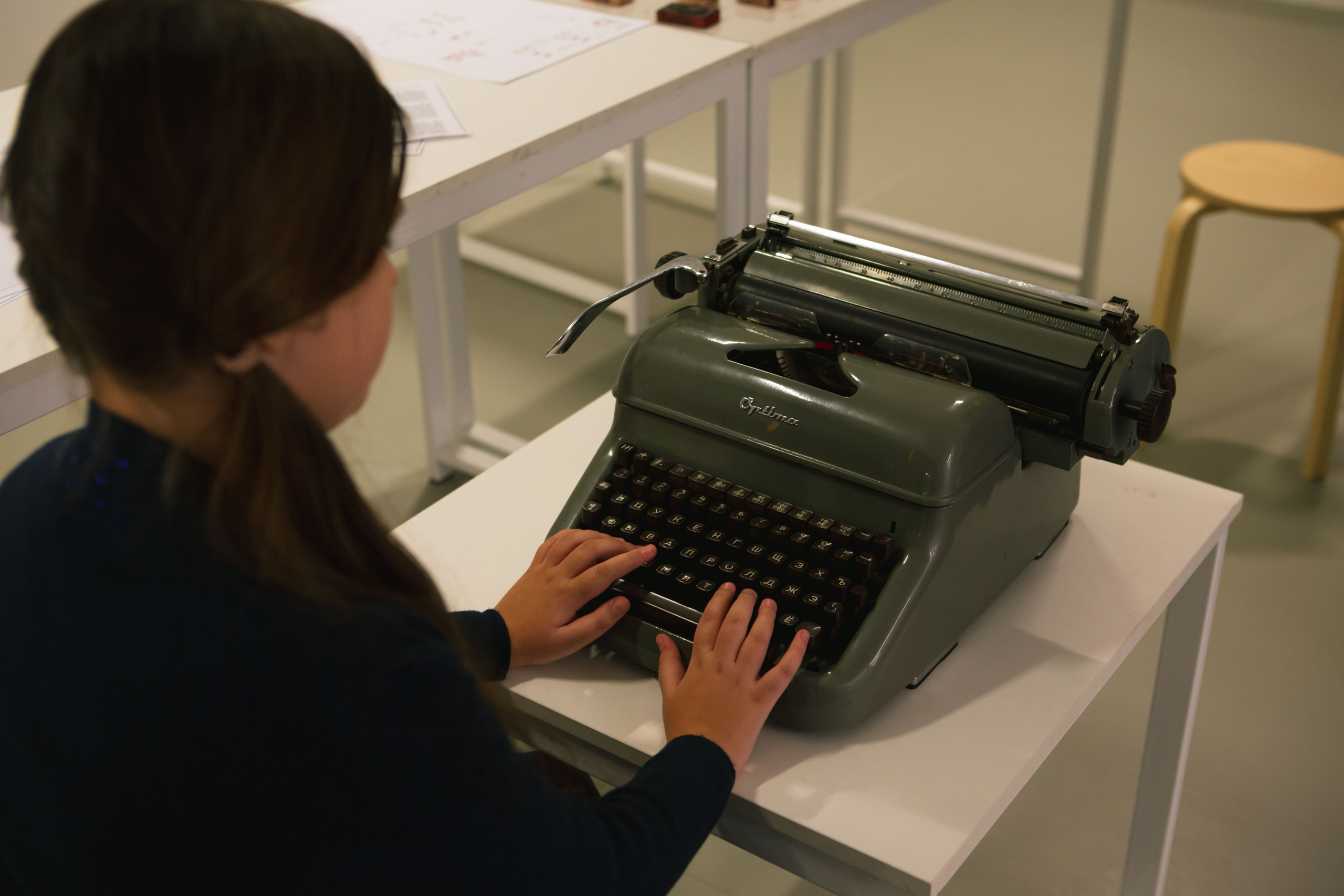 Детская студия «Киношка» г. Москва. Выпускные альбомы и школьный фотограф в Подольске, Троицке, Щербинке, Москве и Московской области