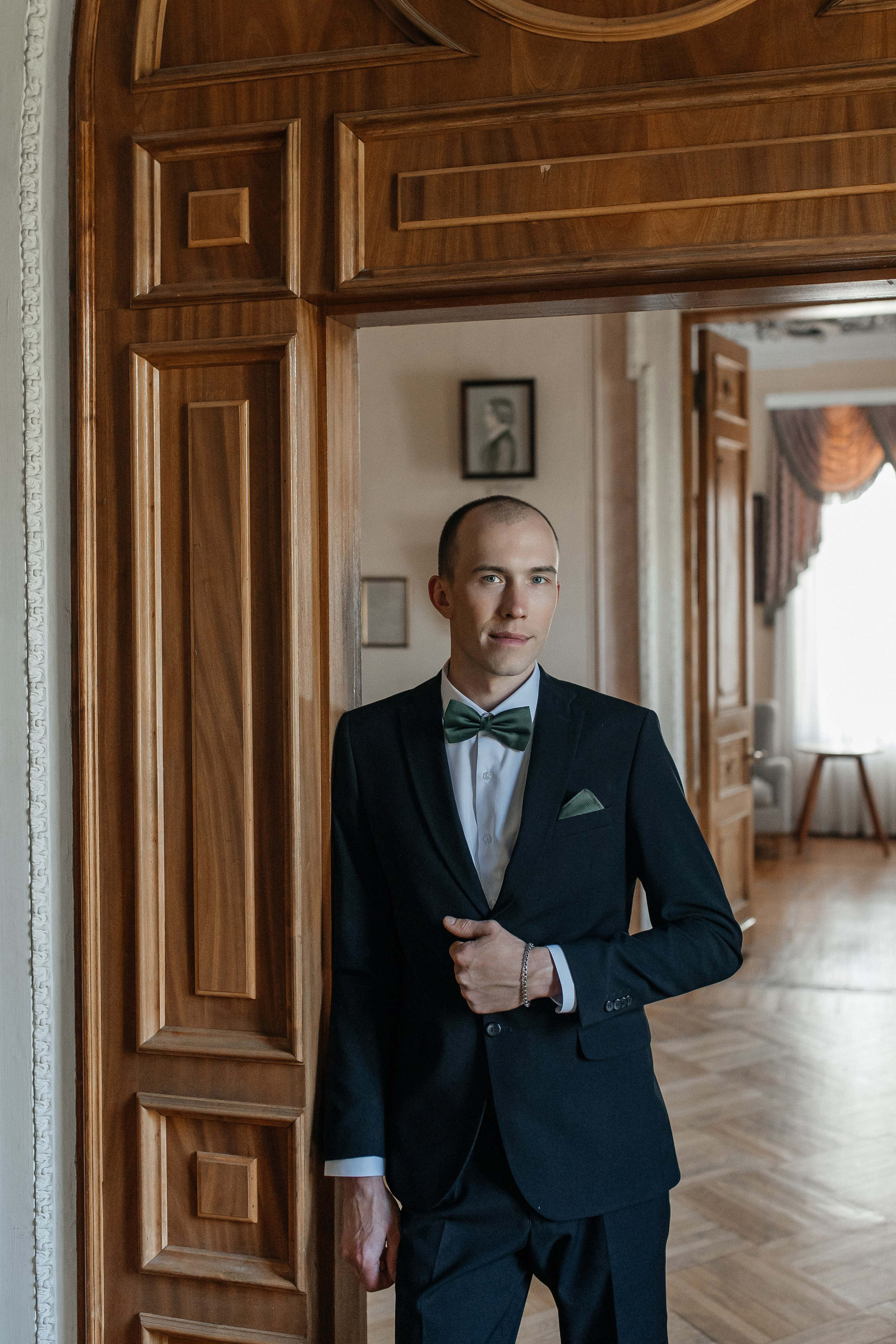 Свадебная фотосессия в библиотеке читальне имени Пушкина