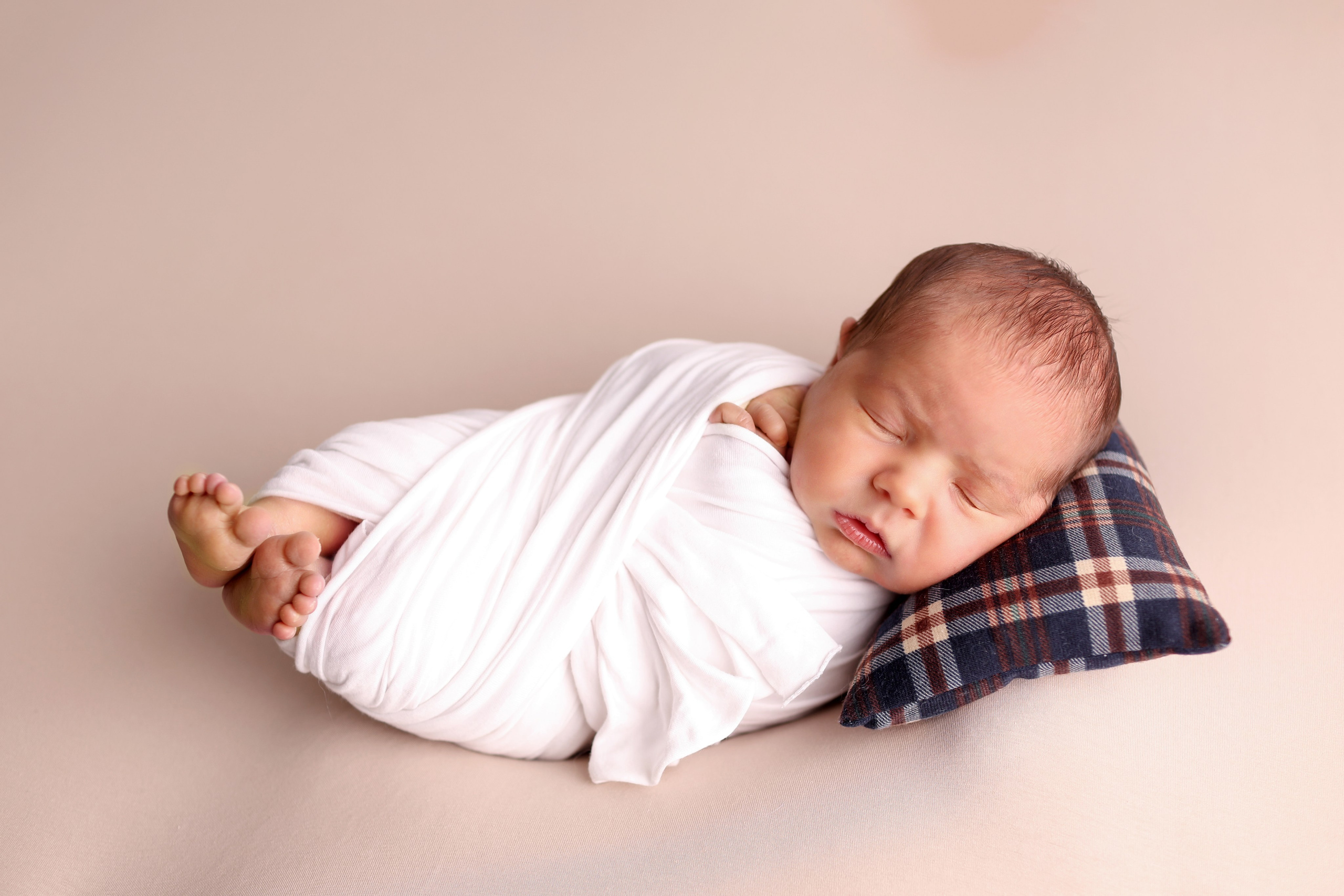 Новорожденные. Нина Зеленева фотограф новорожденных