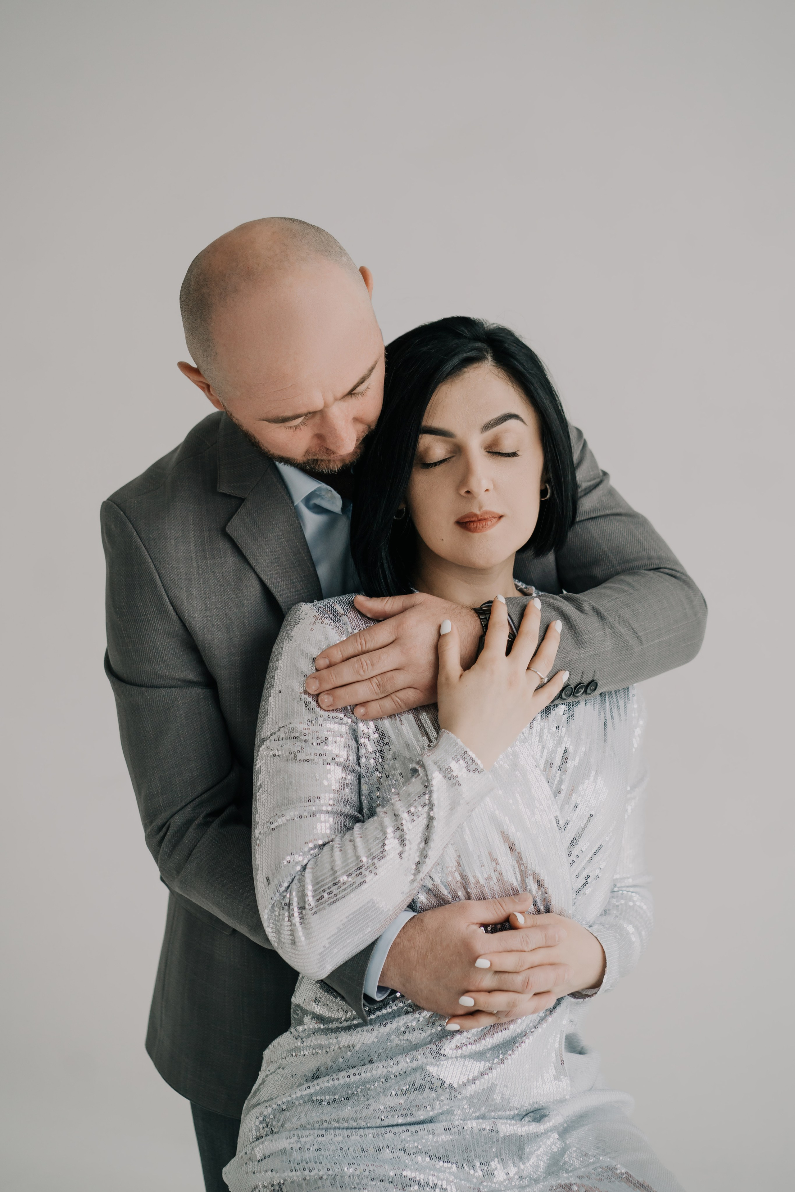 Свадебная фотосессия Аслана и Заиры в фотостудии. Фотограф в Кабардино-Балкарской республике, Нальчик, Инна Абакарова