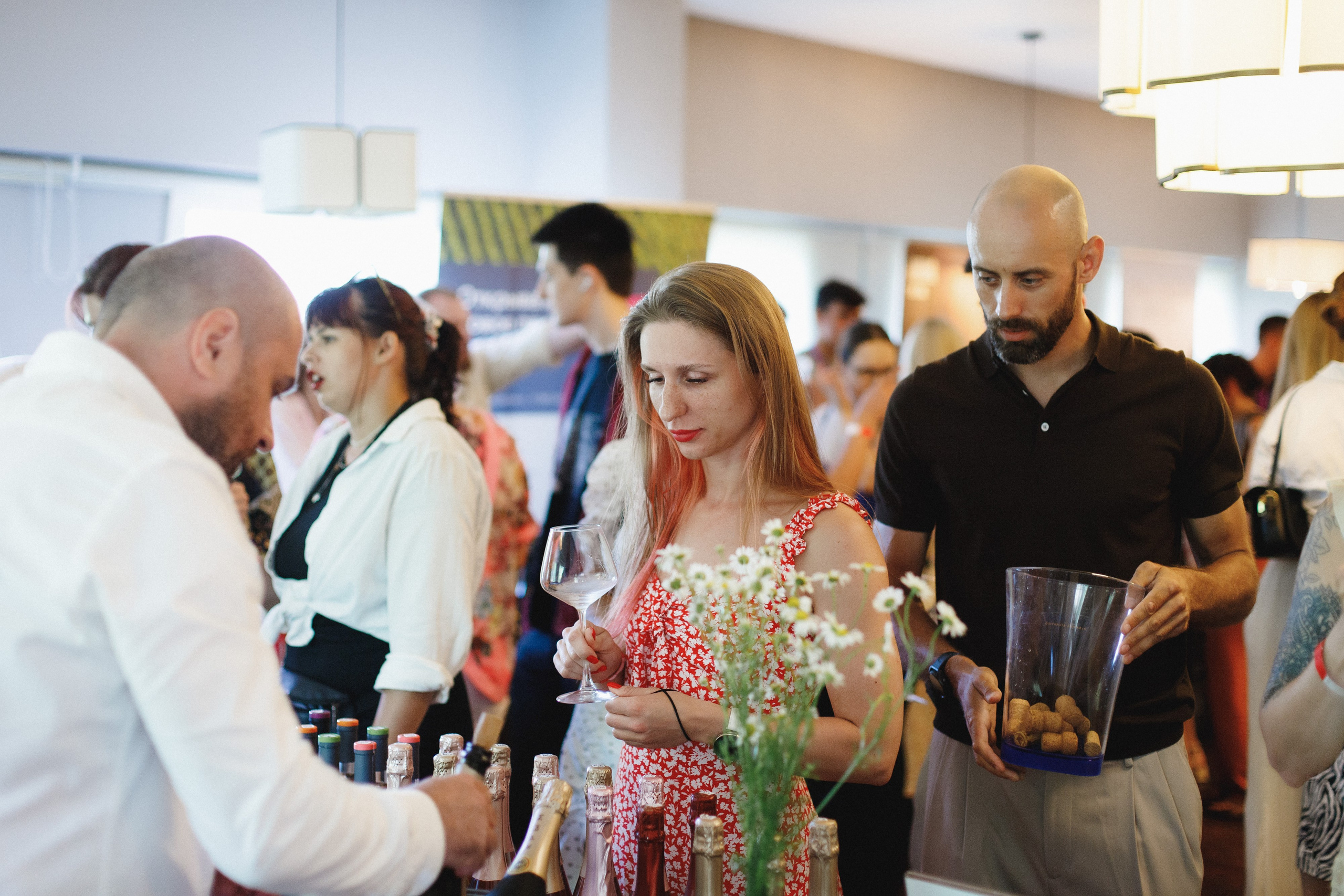 ФЕСТИВАЛЬ РОССИЙСКОГО ВИНА. СВОИ. ФОТООТЧЕТЫ-СОБЫТИЯ-МЕСТА