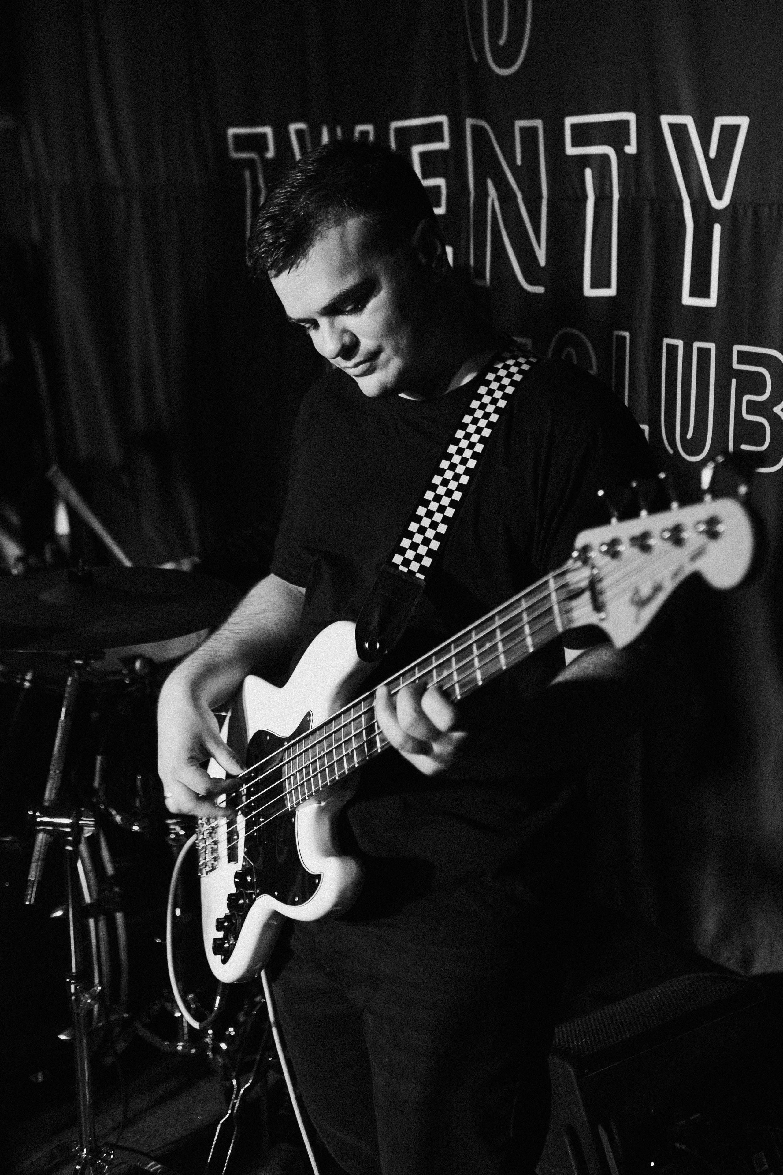 Выстпление KRAKER MUSIC BAND & DA VINCI String Quartet