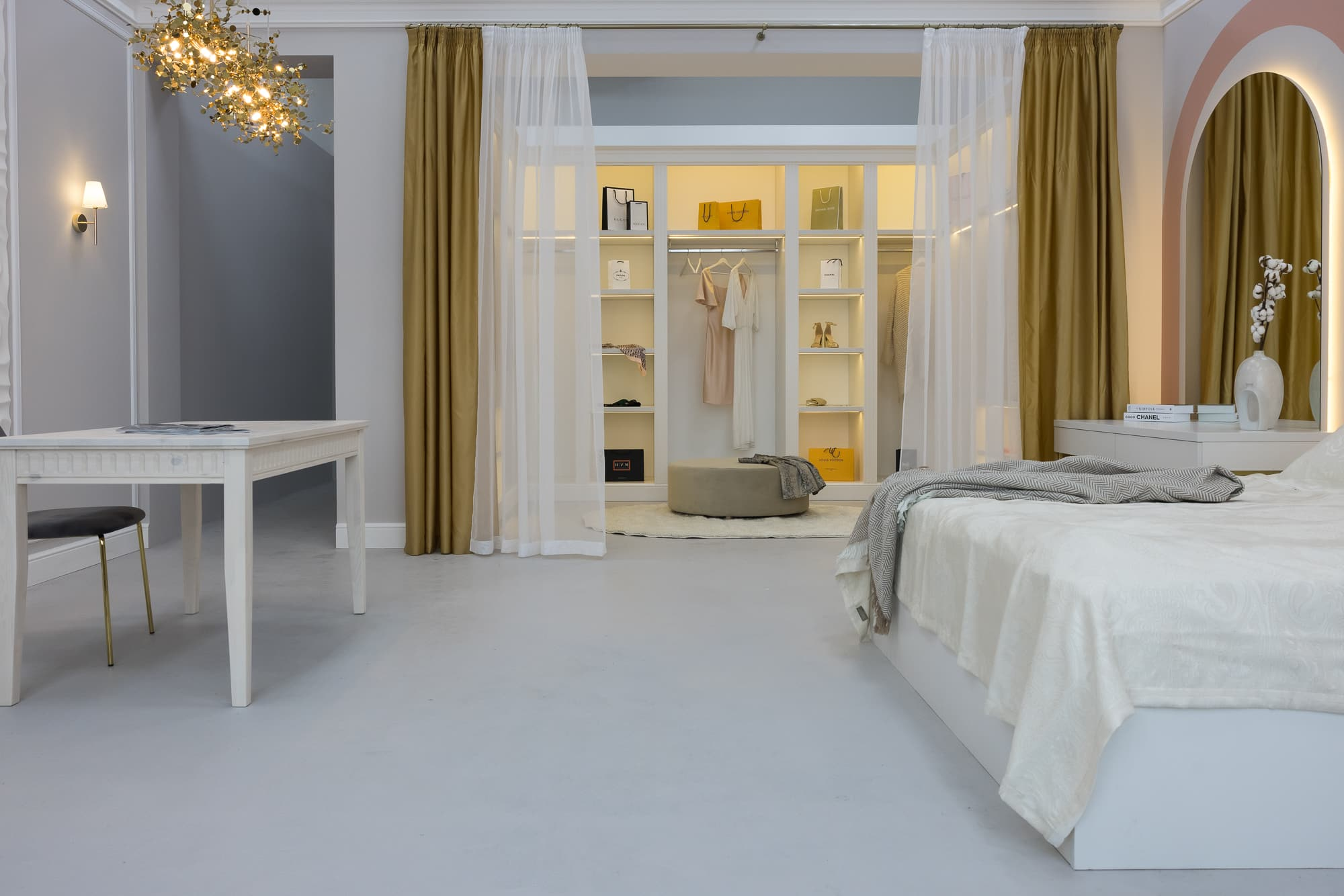 Фотостудия Photohub — всё для комфортной и красивой съёмки. Фотограф в Минске Людмила Дутко