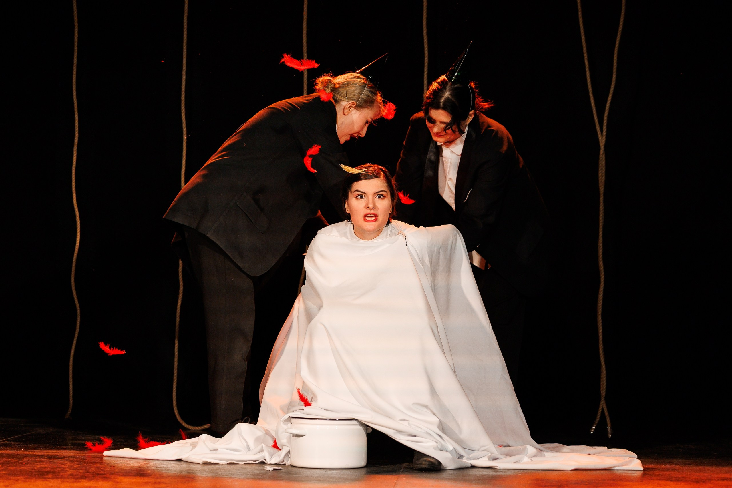 Спектакль «В открытом море» от театра Д. Лица. Фотограф в Санкт-Петербурге — Сергей Петров