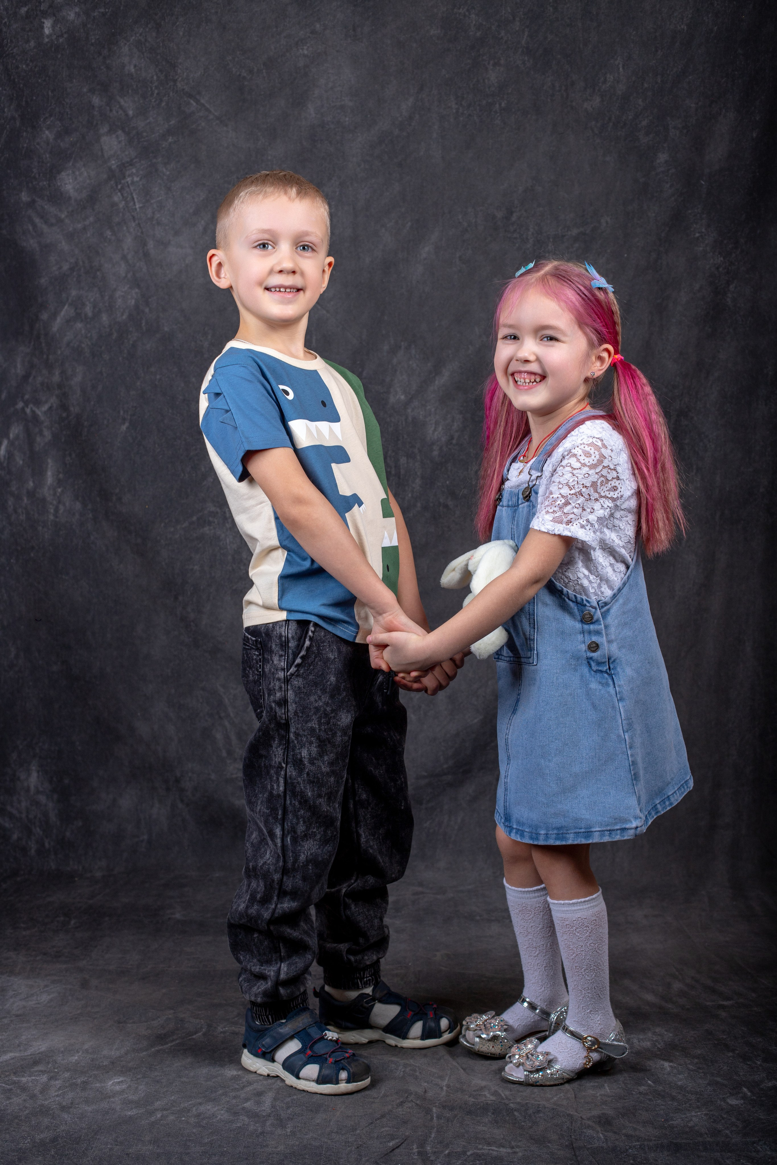 Выпускные альбомы для детского сада. Выпускной альбом в Москве и Домодедово Вышка Школьный фотограф