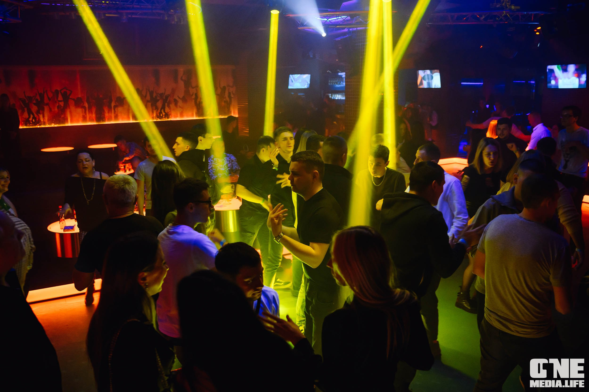 Фотоотчет с тусовки в РК Планета. One Media Life: фоторепортажи, фотоотчеты с мероприятий и заведений